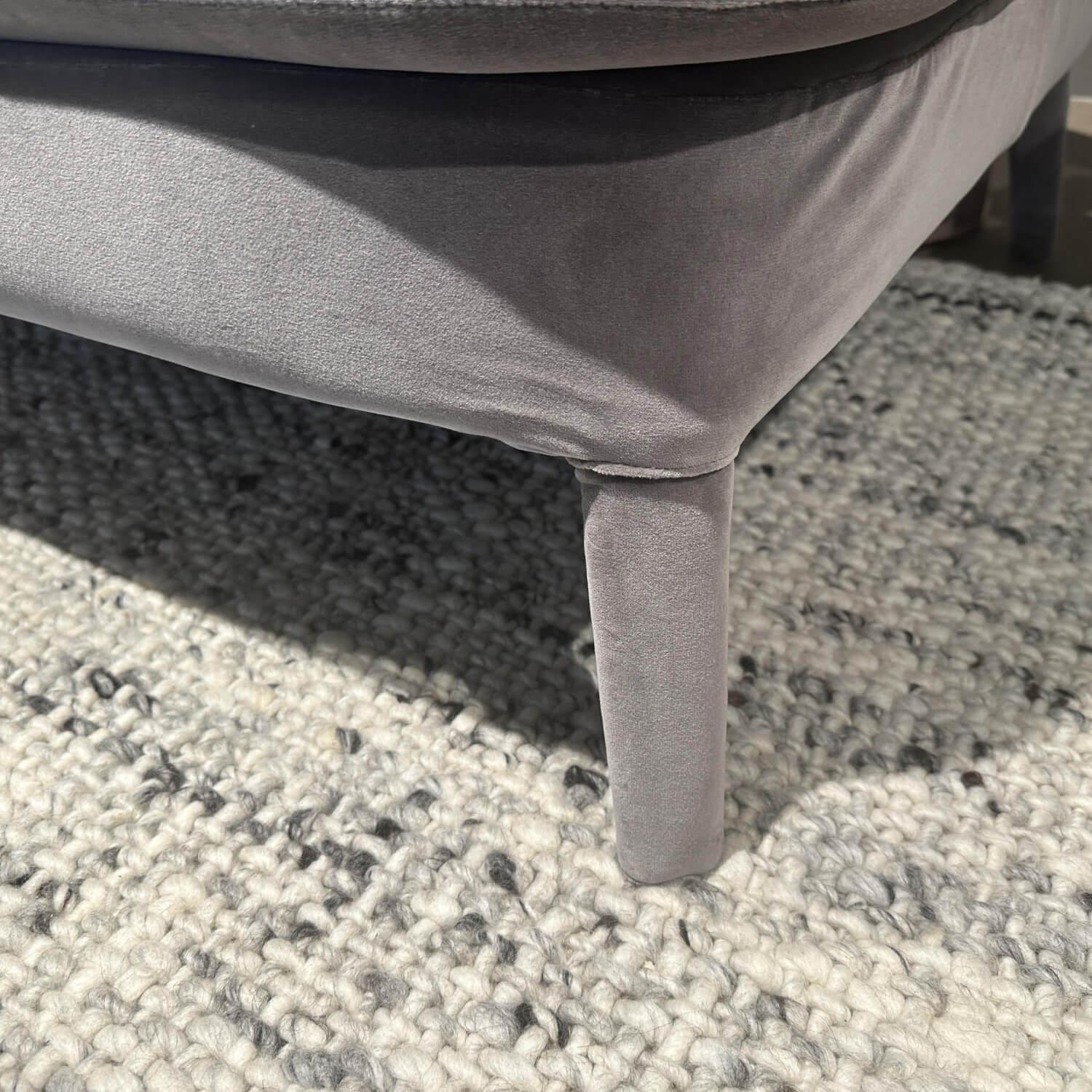 Maxalto - Sofa Febo 2833TS Stoff 2053251 Sirio Grau Füße Mit Stoff Bezogen Inklusive Rückenkissen - 5