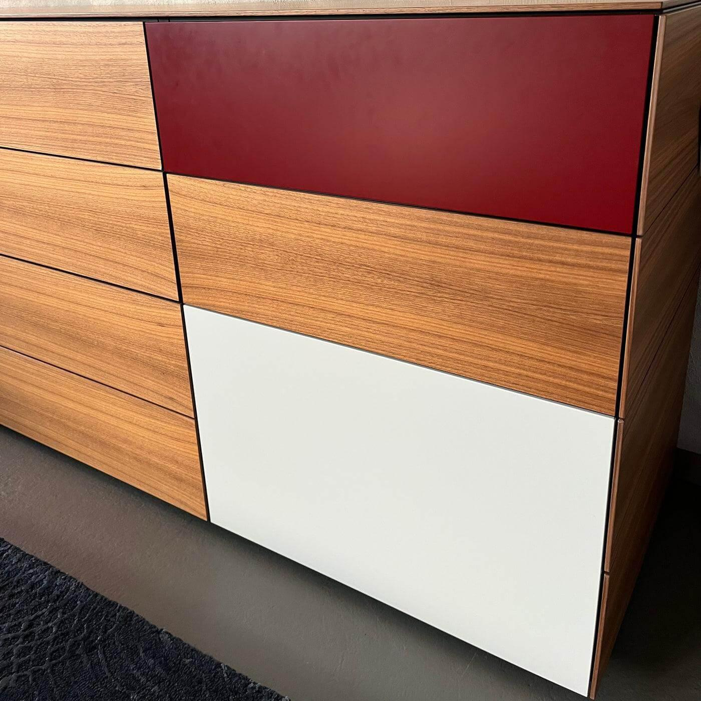 Kettnaker - Sideboard Soma Nussbaum Front Lack Taupe Matt Grau Rot Weiß Mit Schubladen Und Tür Mit Regalboden - 6