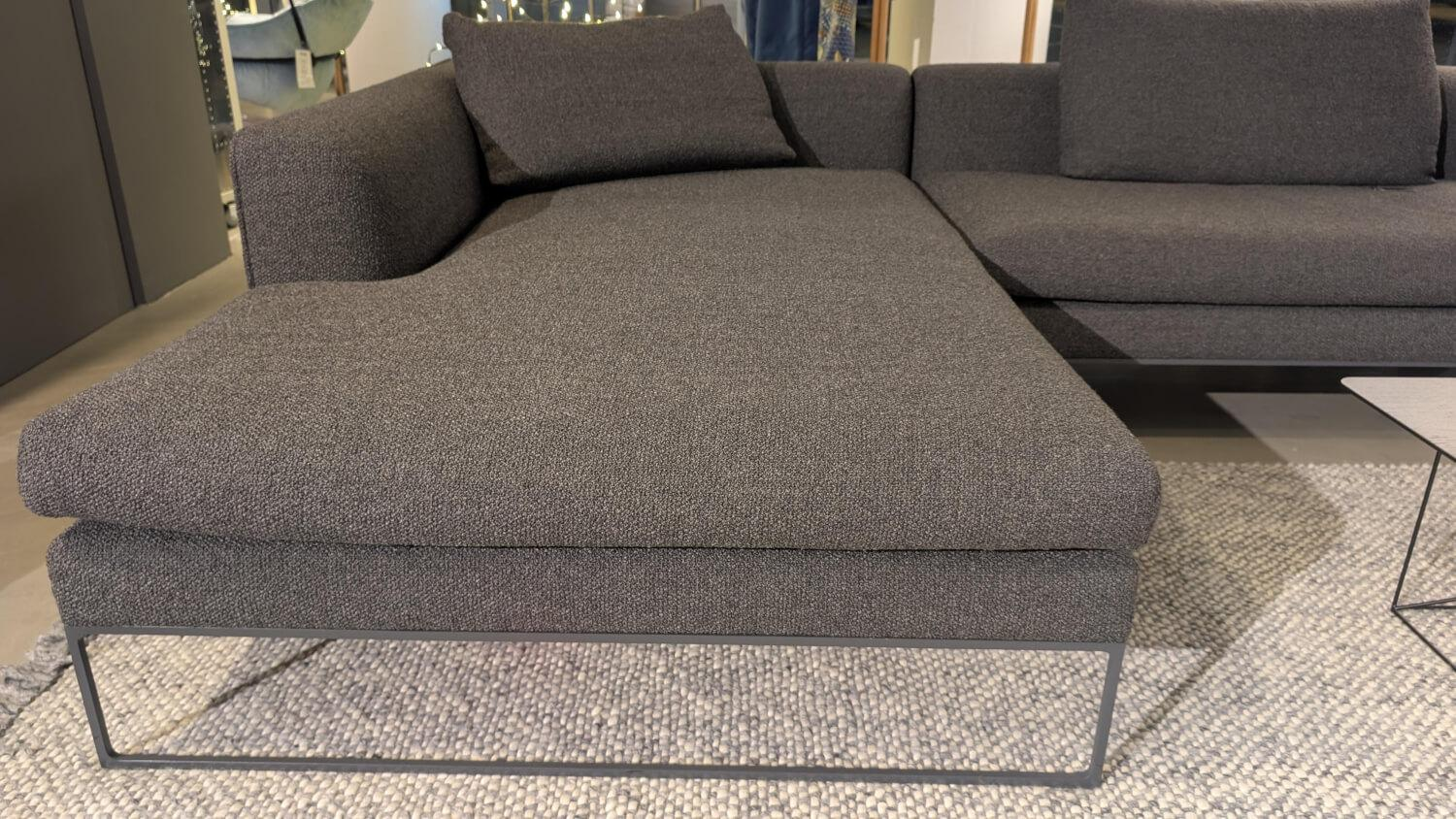 COR - Ecksofa Mell Lounge Stoff Dessin 8212 Dunkelgrau Gestell Metall Grau Lackiert Inklusive 2 Kissen - 5
