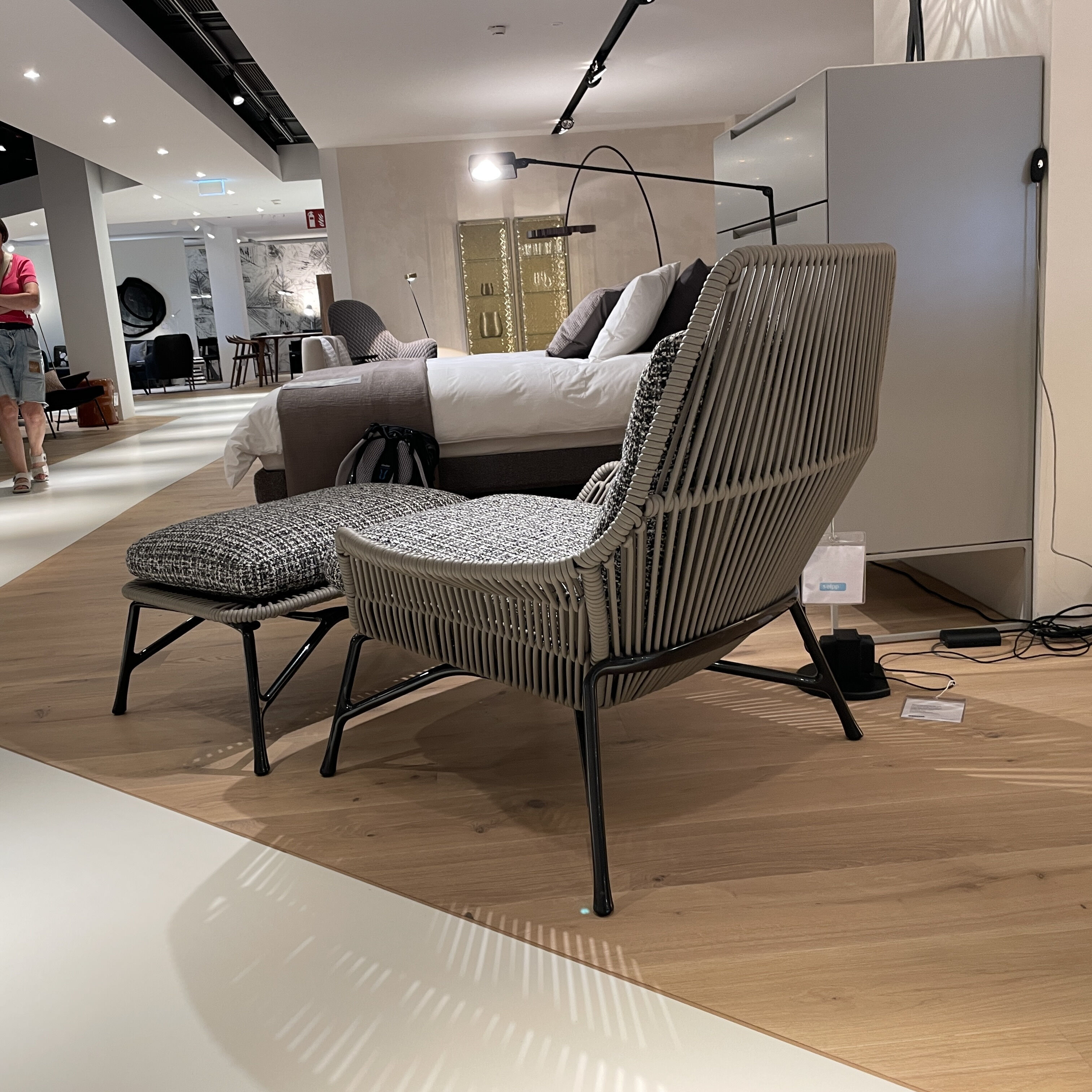 Minotti - Sessel Prince Cord Stoff H Freedom 01 Cenere Grau Ledergeflecht Tortora Dove Grey Beige Gestell Aluminium Zinn Lackiert Mit Hocker - 3