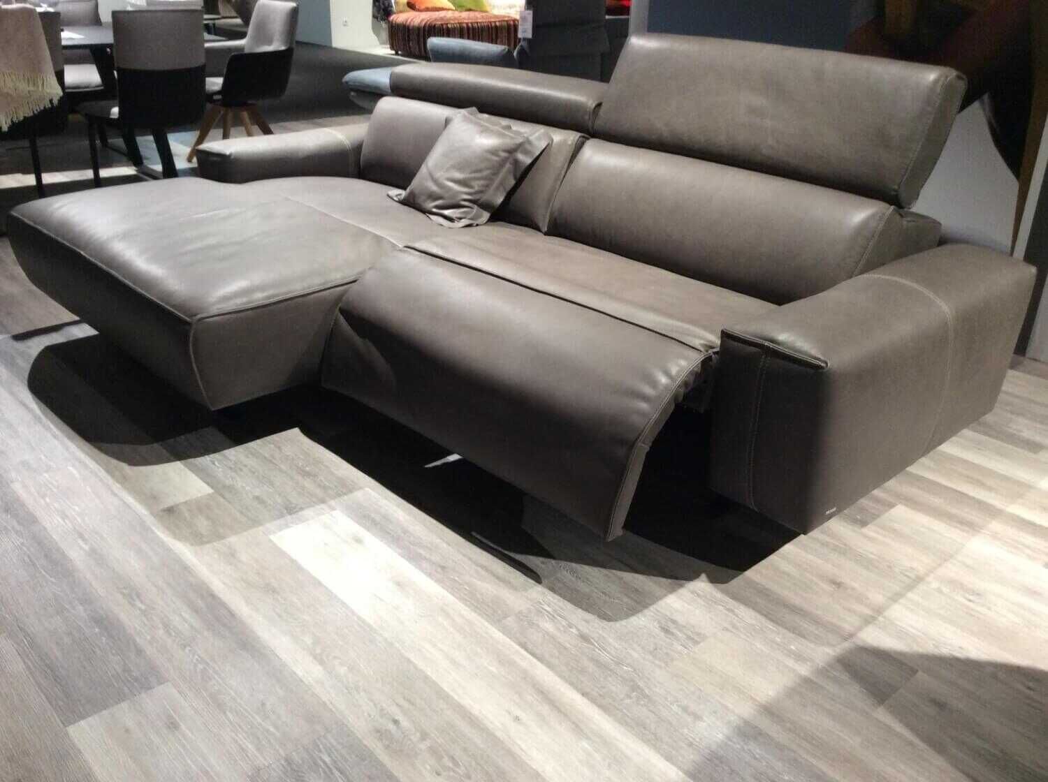 koinor-ecksofa-eddie-leder-toro-montana-grau-270x169-mit-kissen-0a3b06ff7773Ot6w824tpyA4f Koinor - Ecksofa Eddie Leder Toro Montana Grau 270x169 mit Kissen - 6