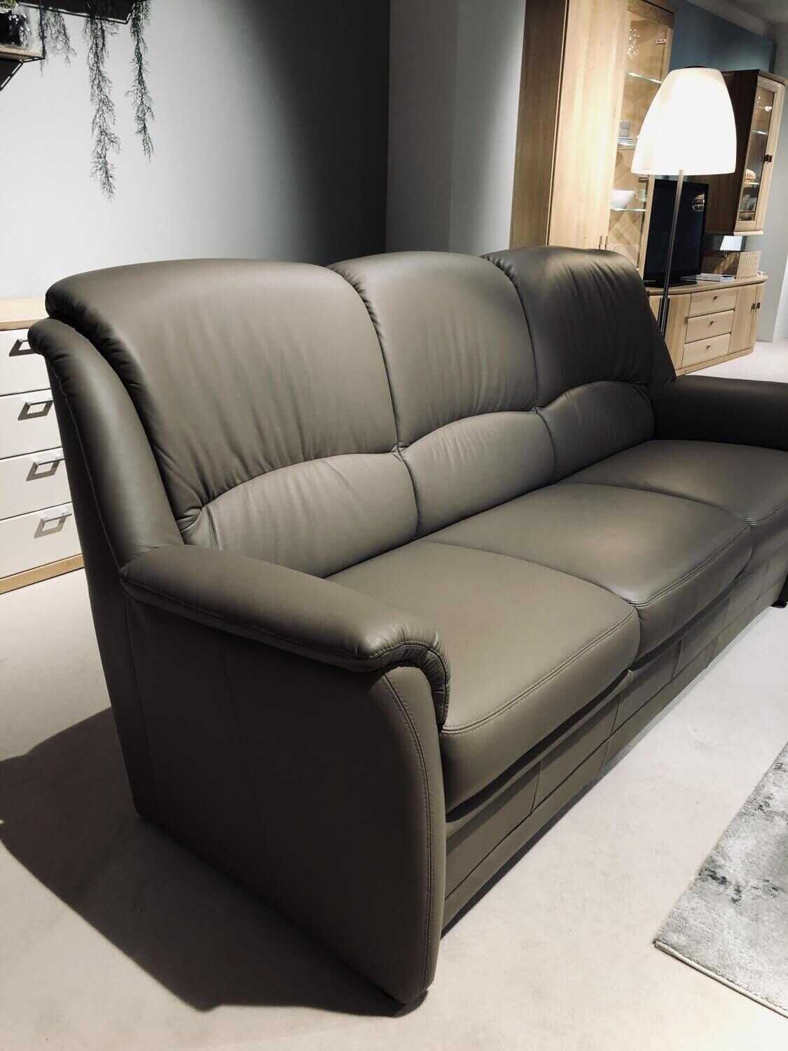 arco-sofa-dreisitzer-variance-2500-leder-natura-t9330-139-schlamm-bf4a71282c56 Arco - Sofa Dreisitzer Variance 2500 Leder Natura T9330-139 Schlamm - 6