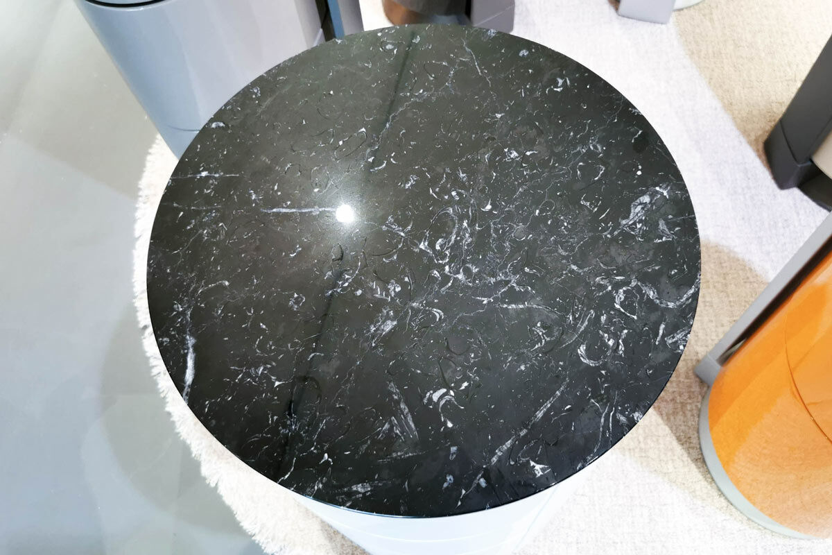 Schönbuch - Rundkommode Conga Lack Schneeweiß 0054 Abdeckplatte Marmor Nero Schwarz - 6