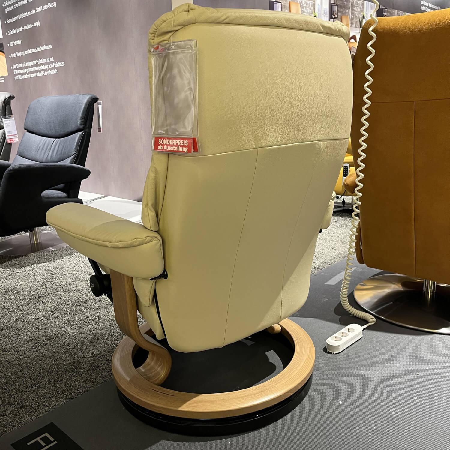 Stressless - Stressless-Sessel Mayfair M Bezug Leder Batick 13 Cream Drehgestell Classic Eiche Mit Hocker - 2