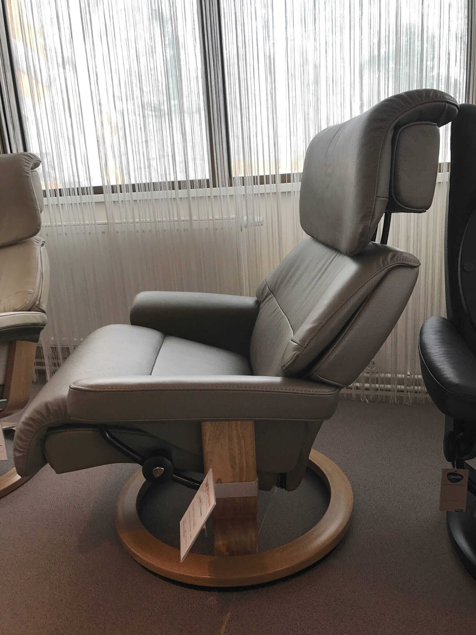 070-02-00206c Stressless - Sessel Capri L Leder Grau Paloma Classic mit Hocker - 6