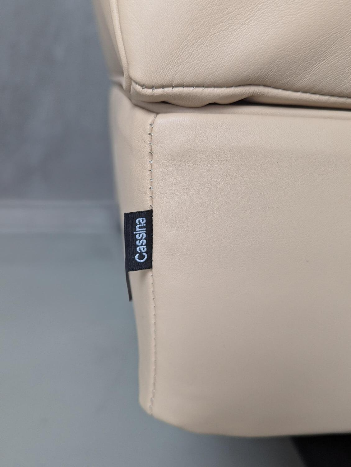 Cassina - Sessel Capitol Complex Armchair Leder Z Natur Beige Gestell Eiche Schwarz Gebeizt - 4