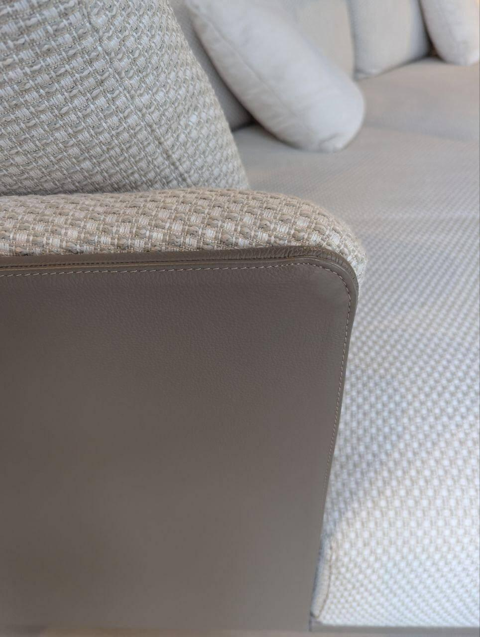 Molteni & C - Sofa Cleo Außen Leder Fango Innen Bouclestoff Kat. K Kubo KH612 Weiß - 4