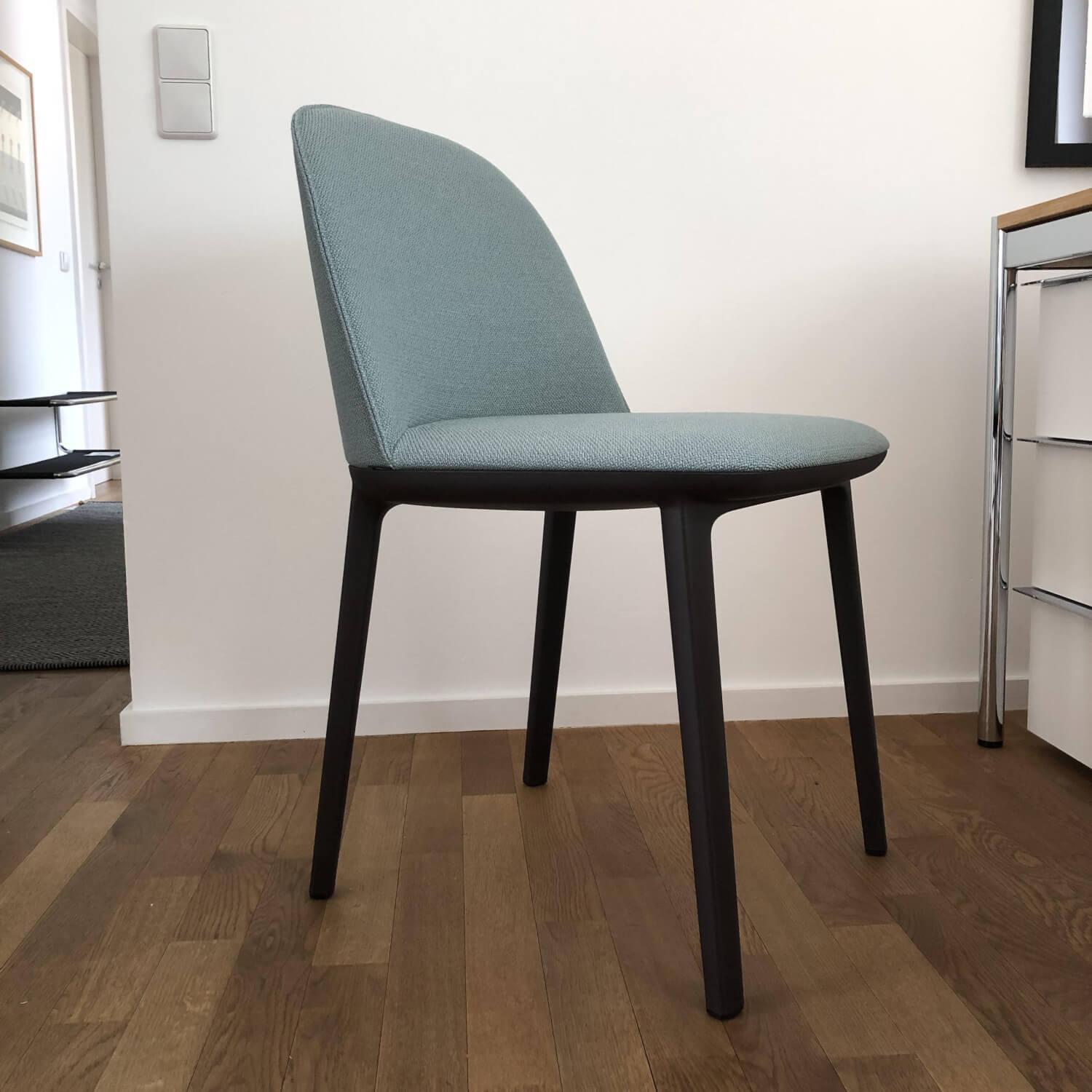 Vitra - Stuhl Softshell Side Chair Stoff Credo Delfin Stahlblau - 4