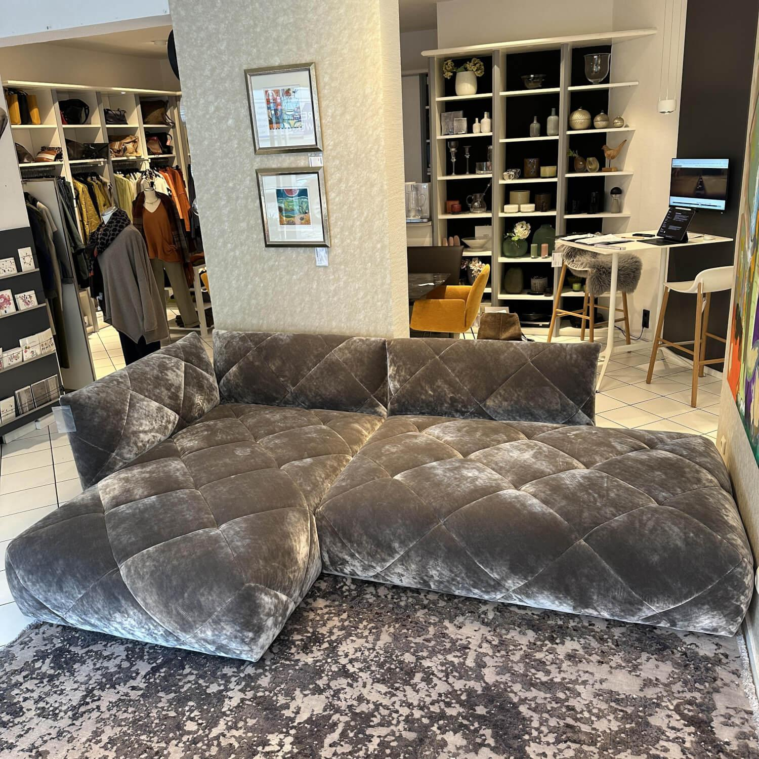 Bretz - Ecksofa Teratai H106li Bezug Stoff 65 9681 Hochflor Velours Feather Grey Grau Gleiter Schwarz - 5