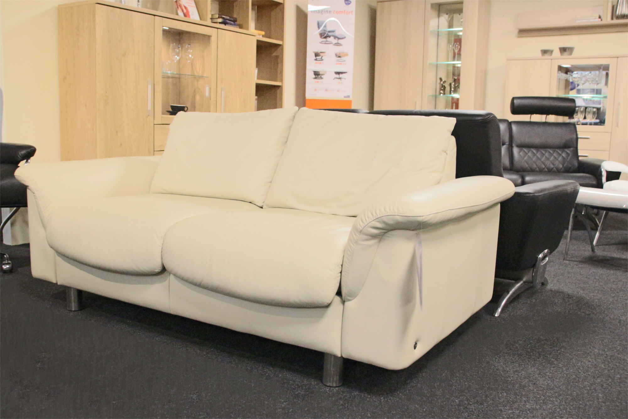 Stressless - Sofa E300 in Hellgrau - 2