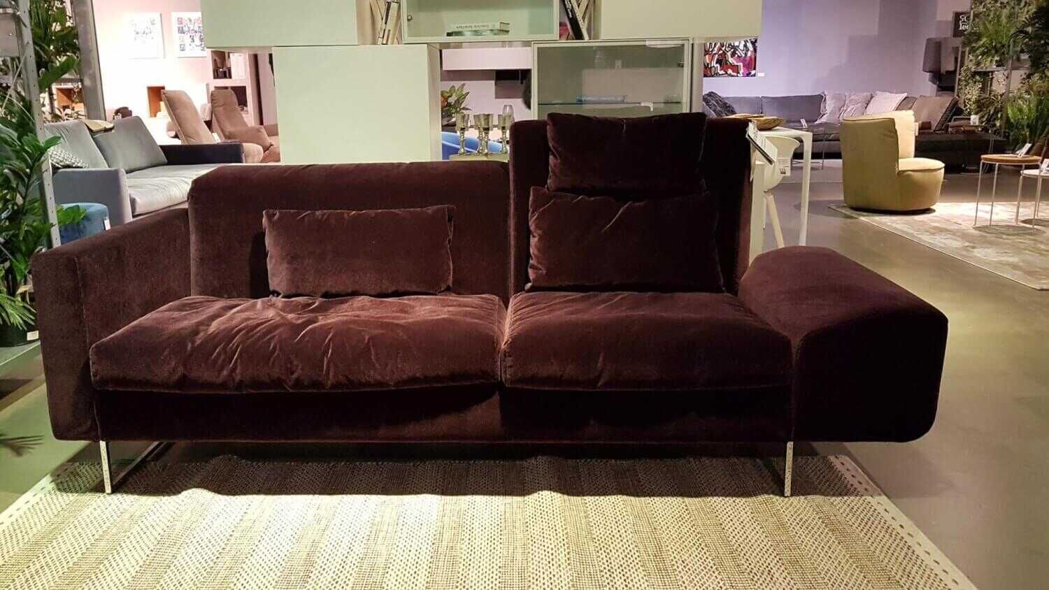 Sofa Embrace Stoff 4473 18 Rot Braun Metallkufe Verchromt