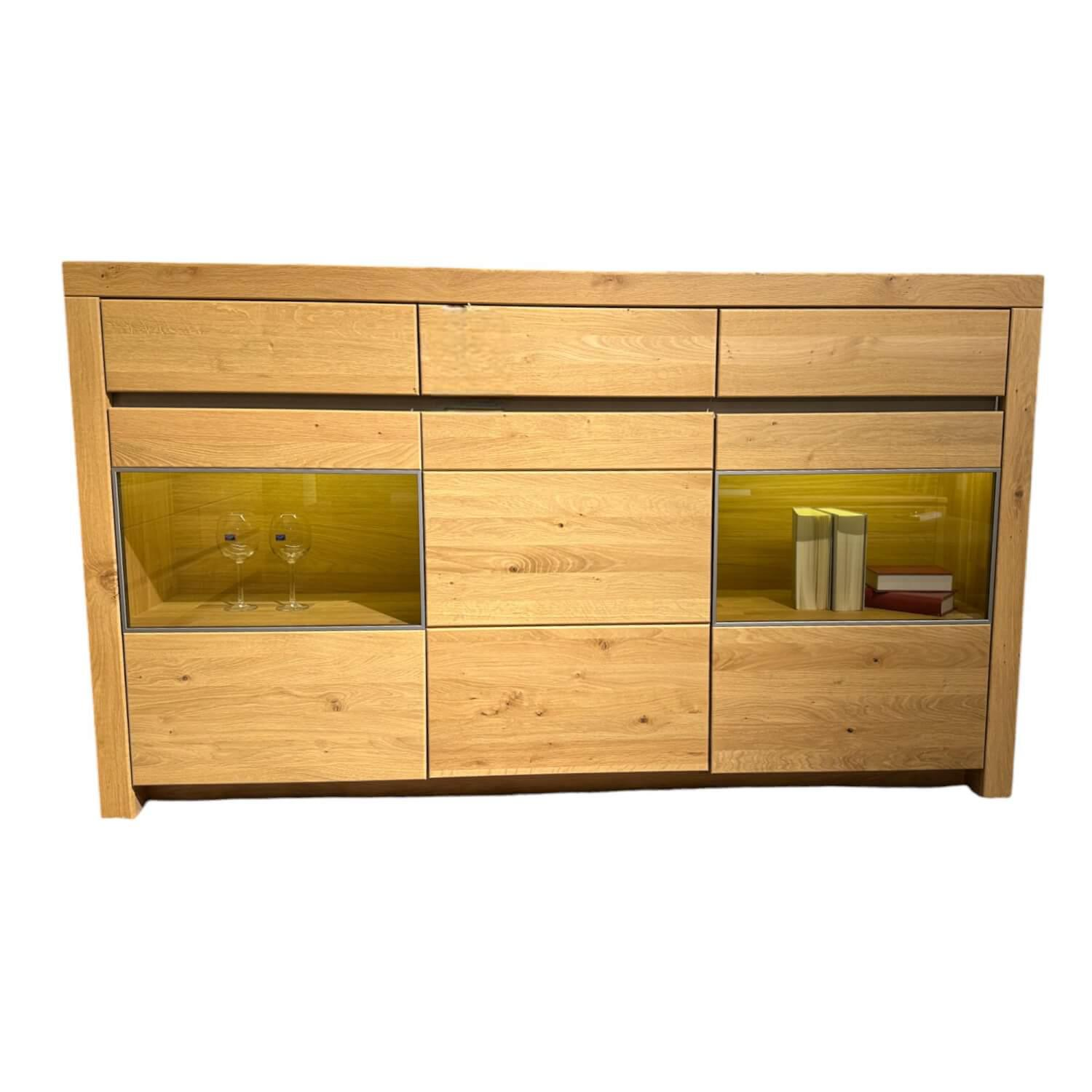 Wöstmann - Highboard Linos 3940 Europäische Wildeiche Massiv Soft Gebürstet Inklusive Beleuchtung Mit Trafo - 1