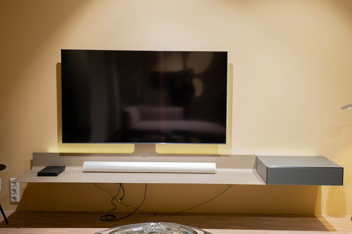 Spectral Smart Furniture -  Air-Board ARL 2000 Metall Champagne Matt Pulverbeschichtet Beige Grau Front und Auflage Colour Glas Granit Grau Inklusive Beleuchtung Und Mediaparket  - 5