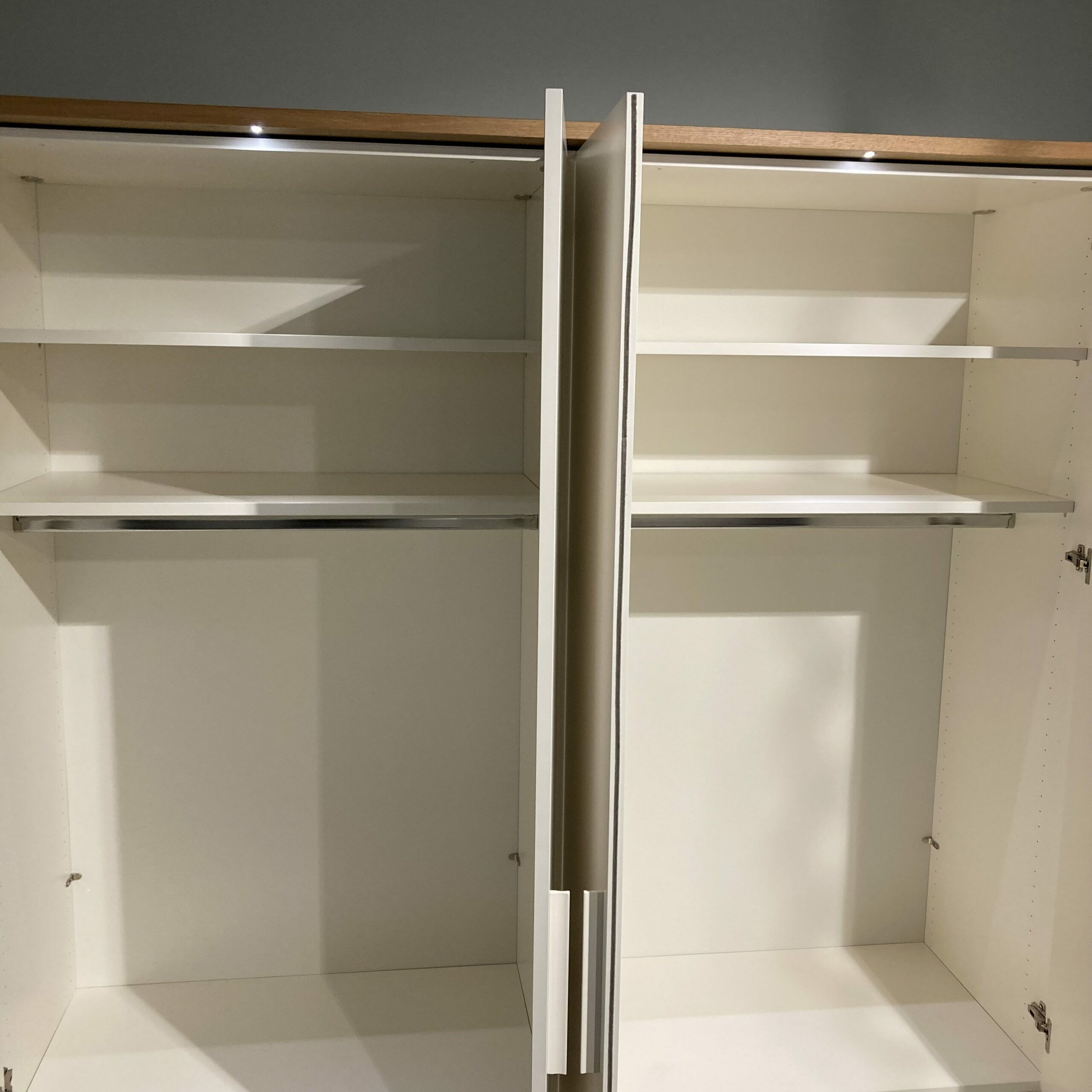 Musterring - Kleiderschrank Aliga Weiß Matt Bianco Lackiert mit LED-Passepartoutbeleuchtungen - 6