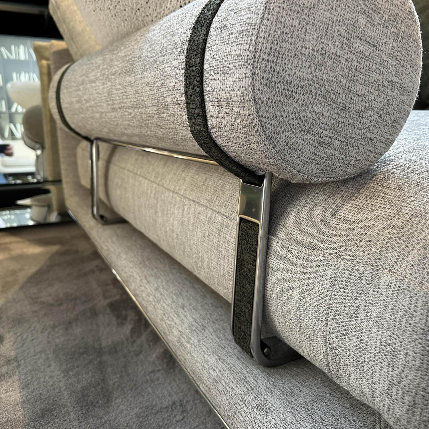 B&B Italia - Sofa Noonu Stoff Grau Meliert Rahmen Aluminium Glänzend Poliert - 3