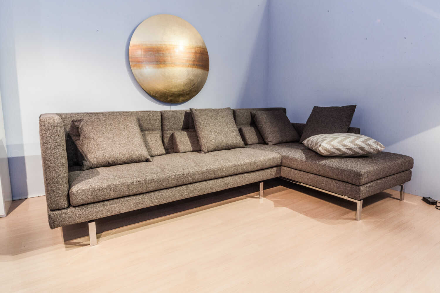 Brühl - Ecksofa Amber in Stoff grau mit verstellbaren Armlehnen - 2