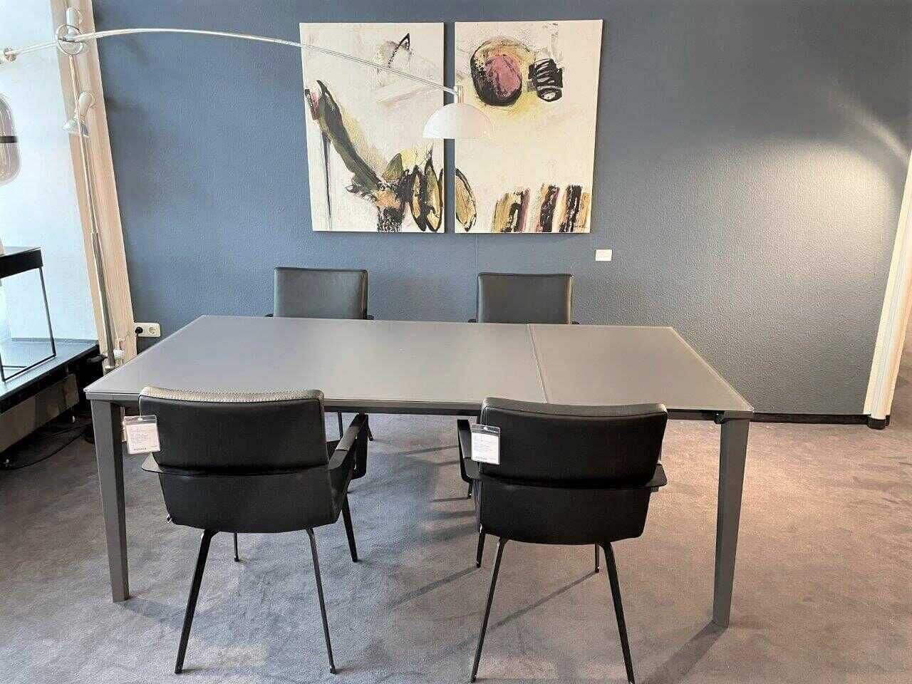 WK Wohnen - 4er-Set Stuhlgruppe WK732 Armlehnstuhl Leder Schwarz Gestell Schwarz - 2