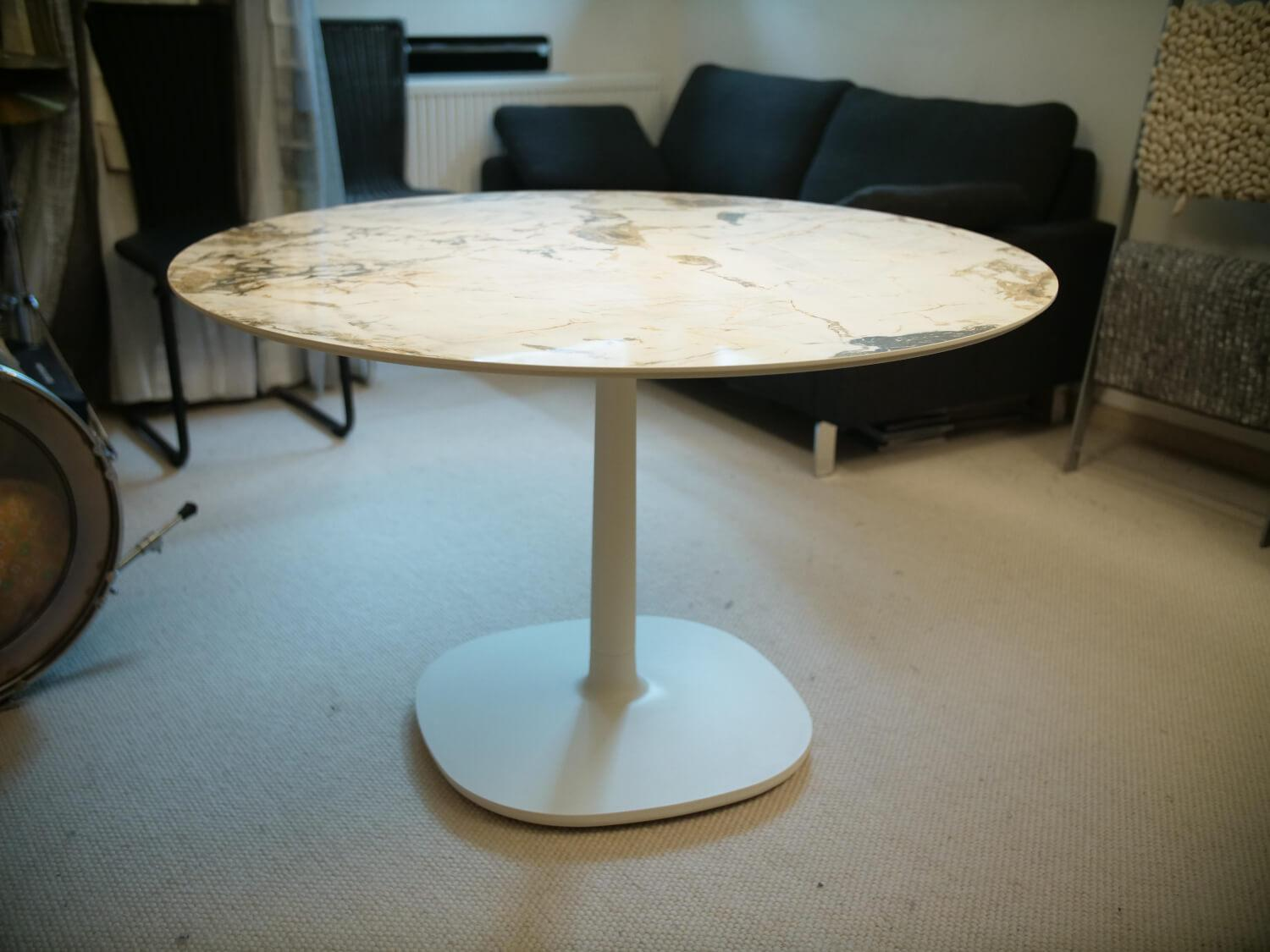 Kartell - Esstisch Multiplo Platte Weißer Marmor Gestell Druckgegossenes Aluminium Matt Lackiert Weiß - 7