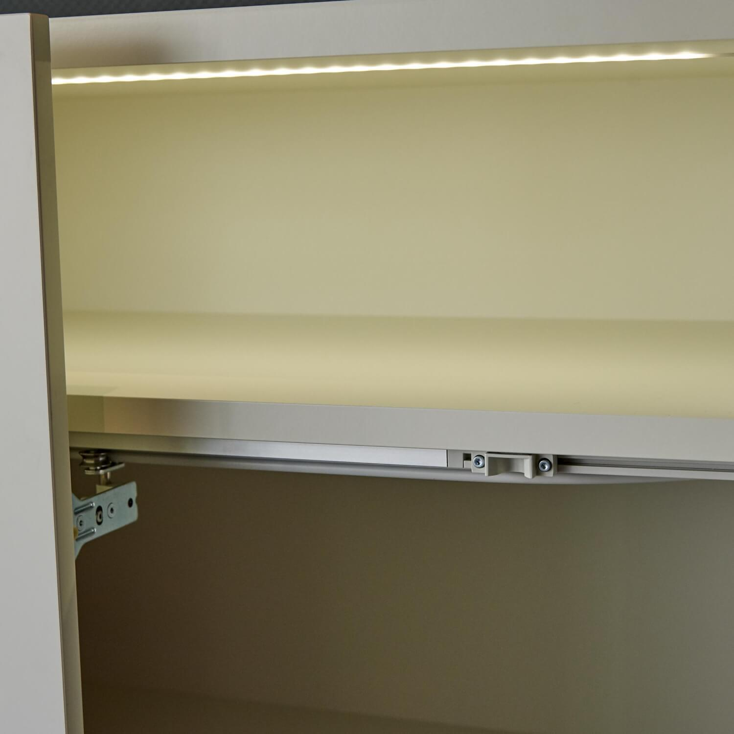 Hülsta - Sideboard NOW! Vision Mit Schiebetüren Lack Weiß Und Klarglas Ausschnitt Auf Kufen - 15