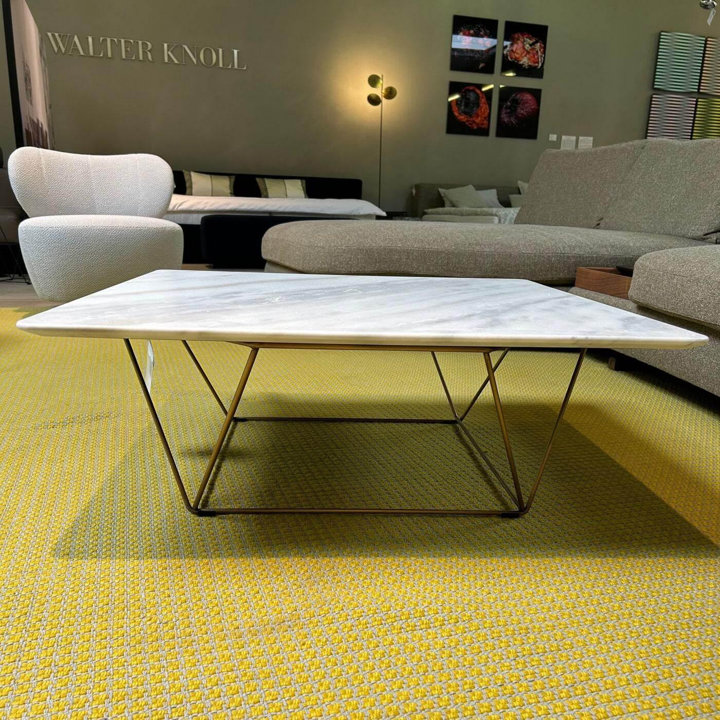 Walter Knoll - Beistelltisch Oki 131 T8 Platte Naturstein Bianco Lasa Weiß Gestell Messing Inklusive Kunststoffgleiter - 4