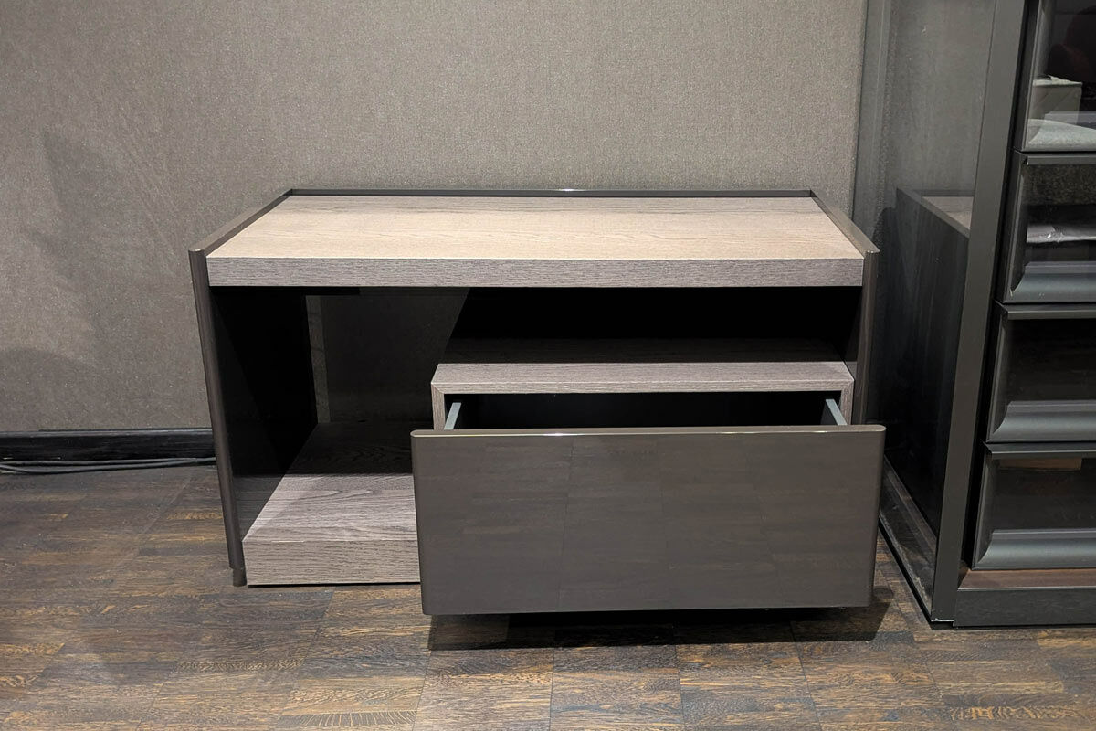 Molteni & C - Nachtkommode 5050 Lack Hochglänzend Mokkafarben Braun Eiche Graphit Grau - 4