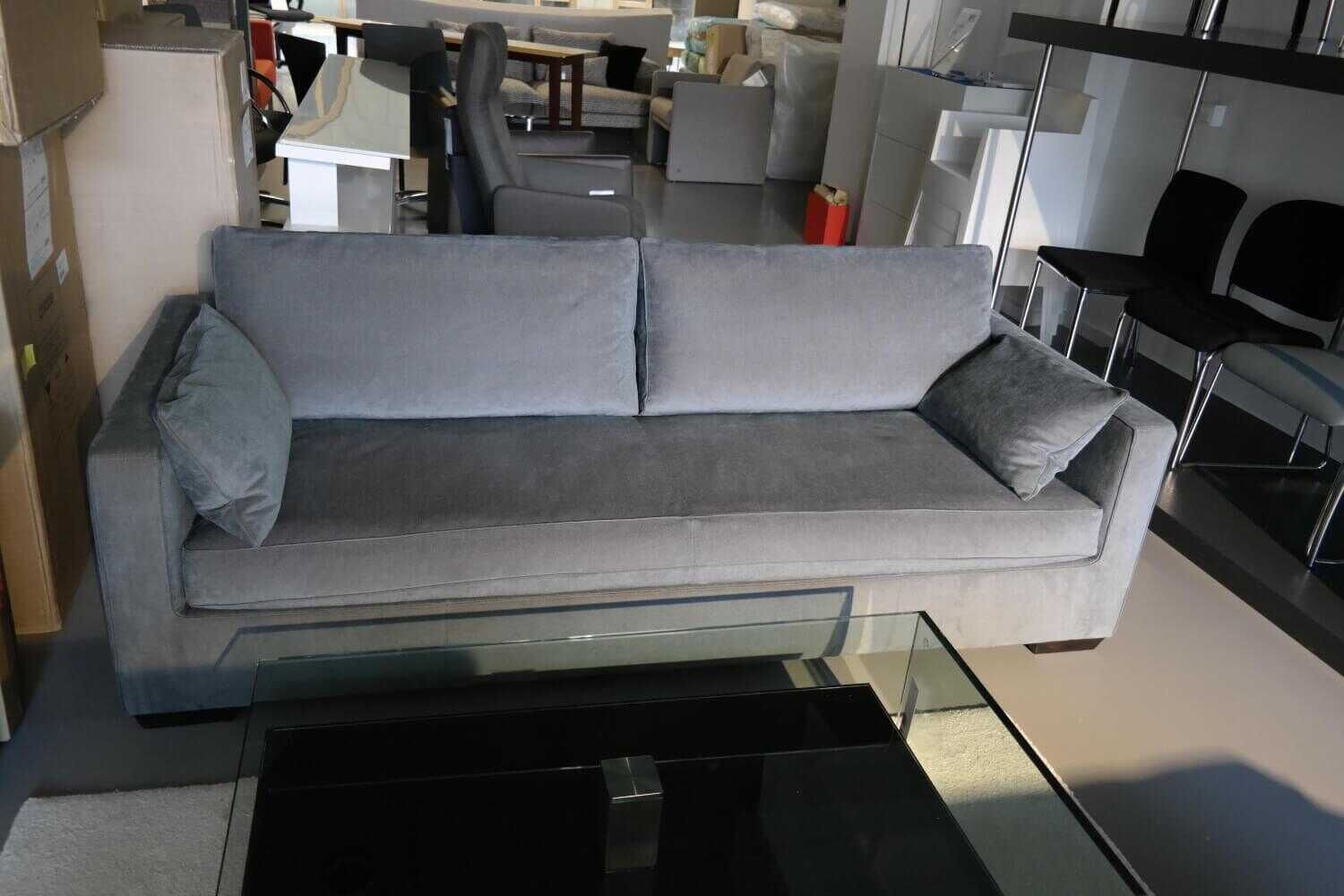 christine-kr-C3-B6ncke-sofa-gatsby-first-35-sitzer-1555-ginerva-graugr-C3-BCn-mit-kissen-fb469797f447zIzMqdVEumrFS Christine Kröncke - Sofa Gatsby First 3,5-Sitzer 1555 Ginerva Graugrün mit Kissen - 5