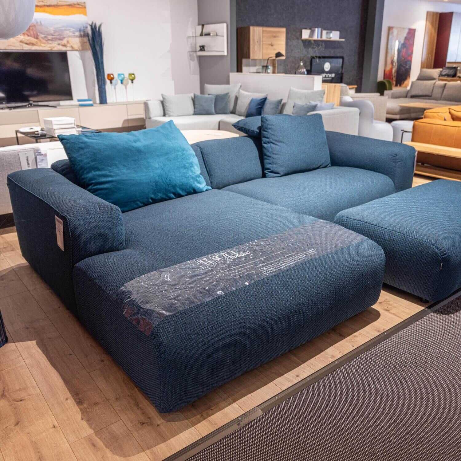 freistil-rolf-benz-ecksofa-187-stoff-4025-mittel-azurblau-mit-hocker-f0814b03ae53 freistil Rolf Benz - Ecksofa 187 Stoff 4025 Mittel Azurblau mit Hocker - 2
