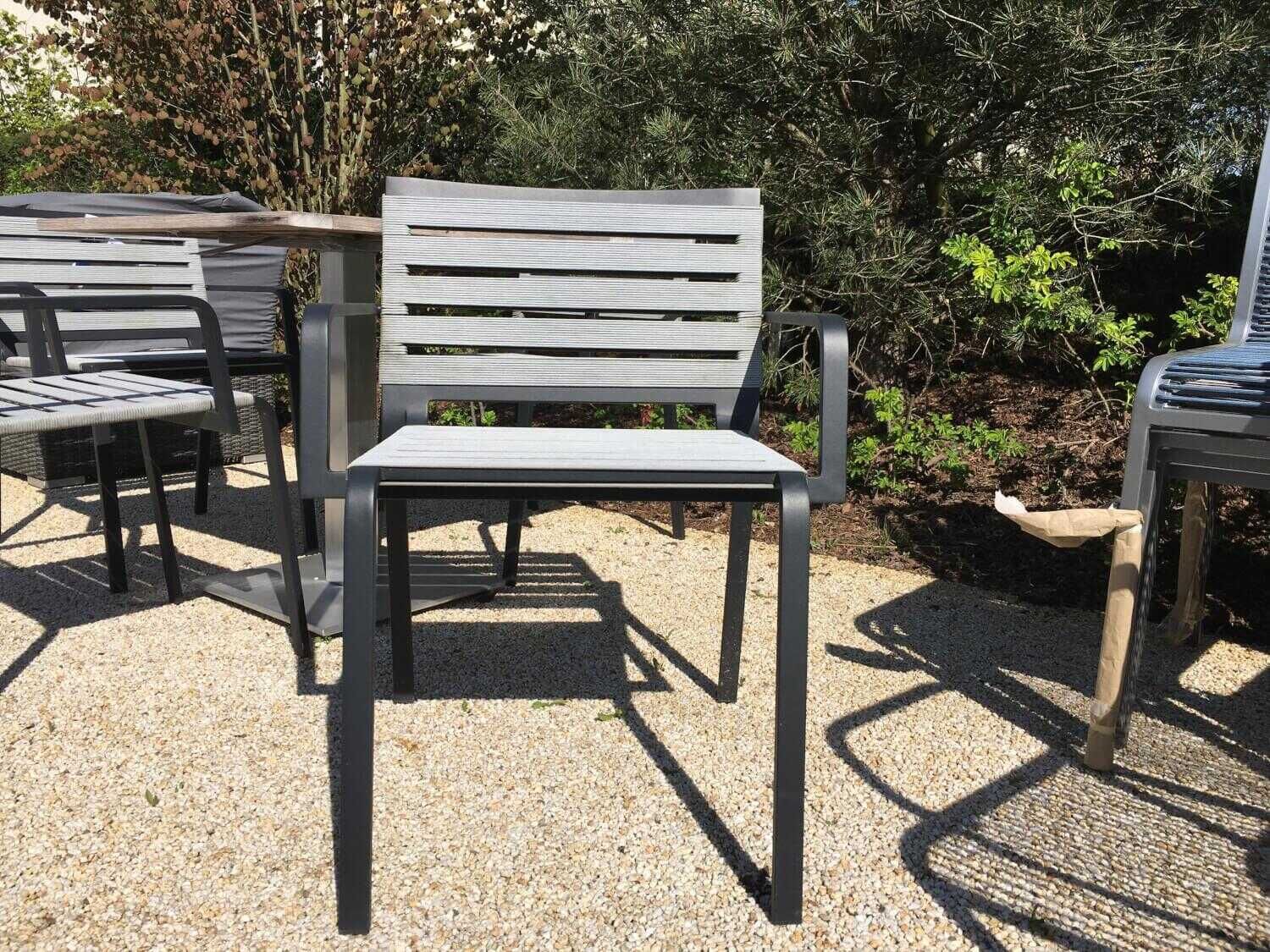 Kristalia - 4er-Set Stuhl Riemen Anthrazit Rest Aluminium Schwarz Lackiert - 5