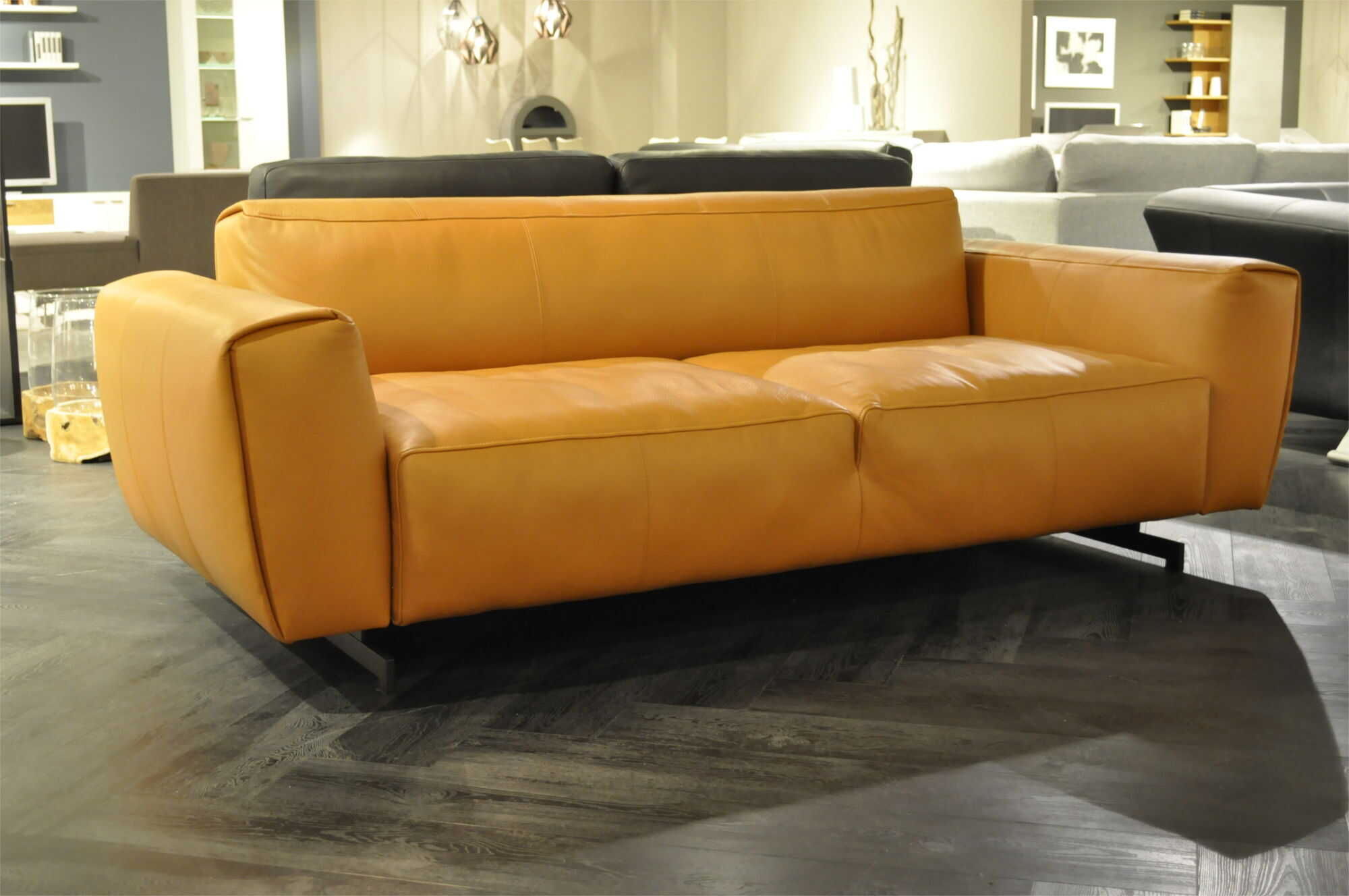 Sofa Teno 550 mit Hocker