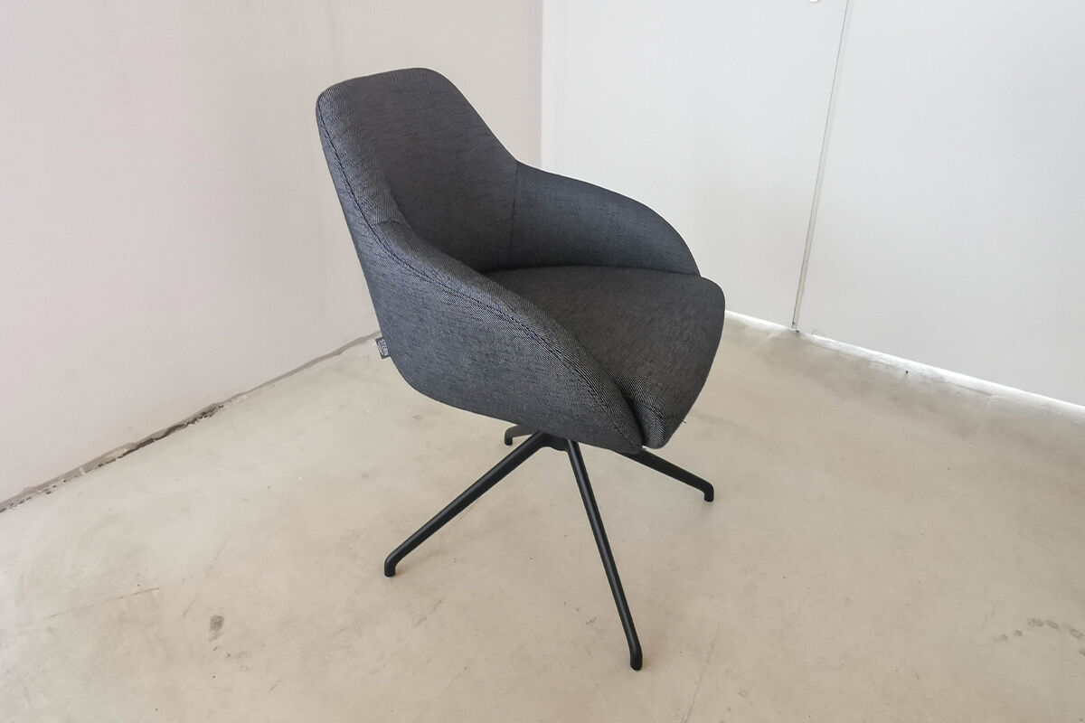 Stern - Outdoor-Stuhlgruppe Turn Outdoofstoff Seidenschwarz Grau Schwarz Gestell Aluminium Schwarz Matt - 4