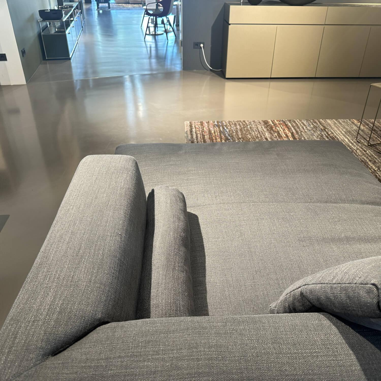 Walter Knoll - Ecksofa Jaan Living Stoff Bora 7748 Slate Grau Fuß Schwarz Matt Pulverbeschichtet Inklusive Kissen - 7