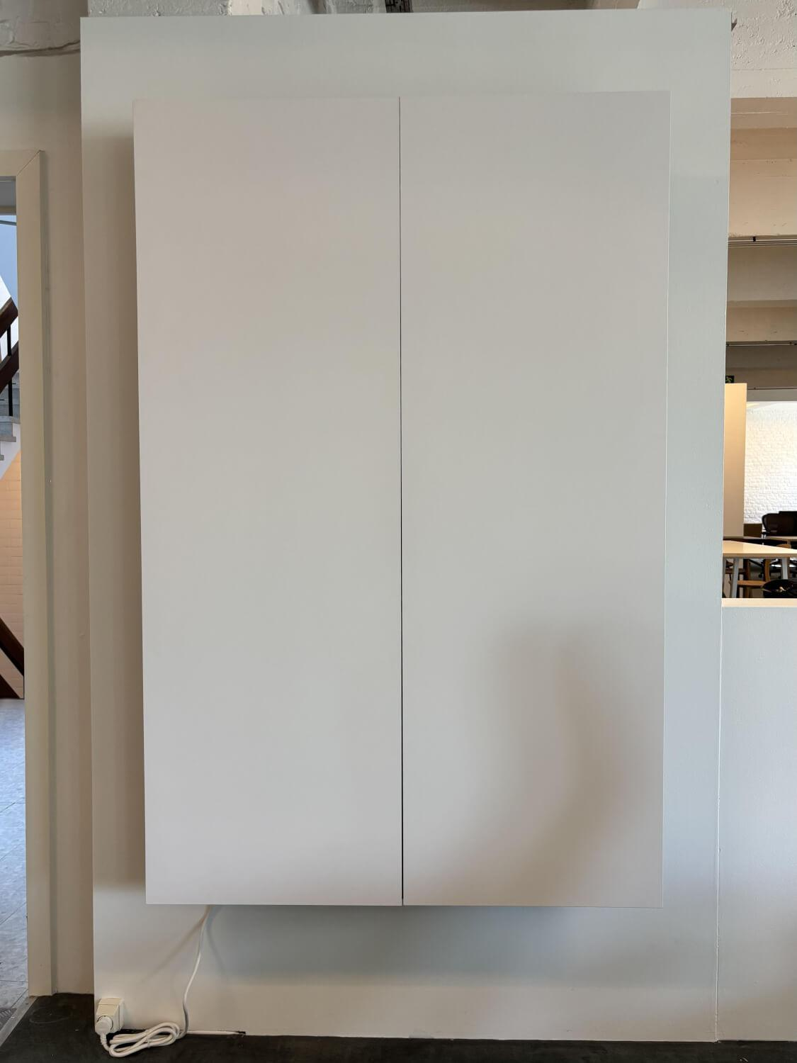 Ligne Roset - Wandsekretär Stendhal Außen Lack Weiß Satiniert Innen Walnuss Dunkel - 4