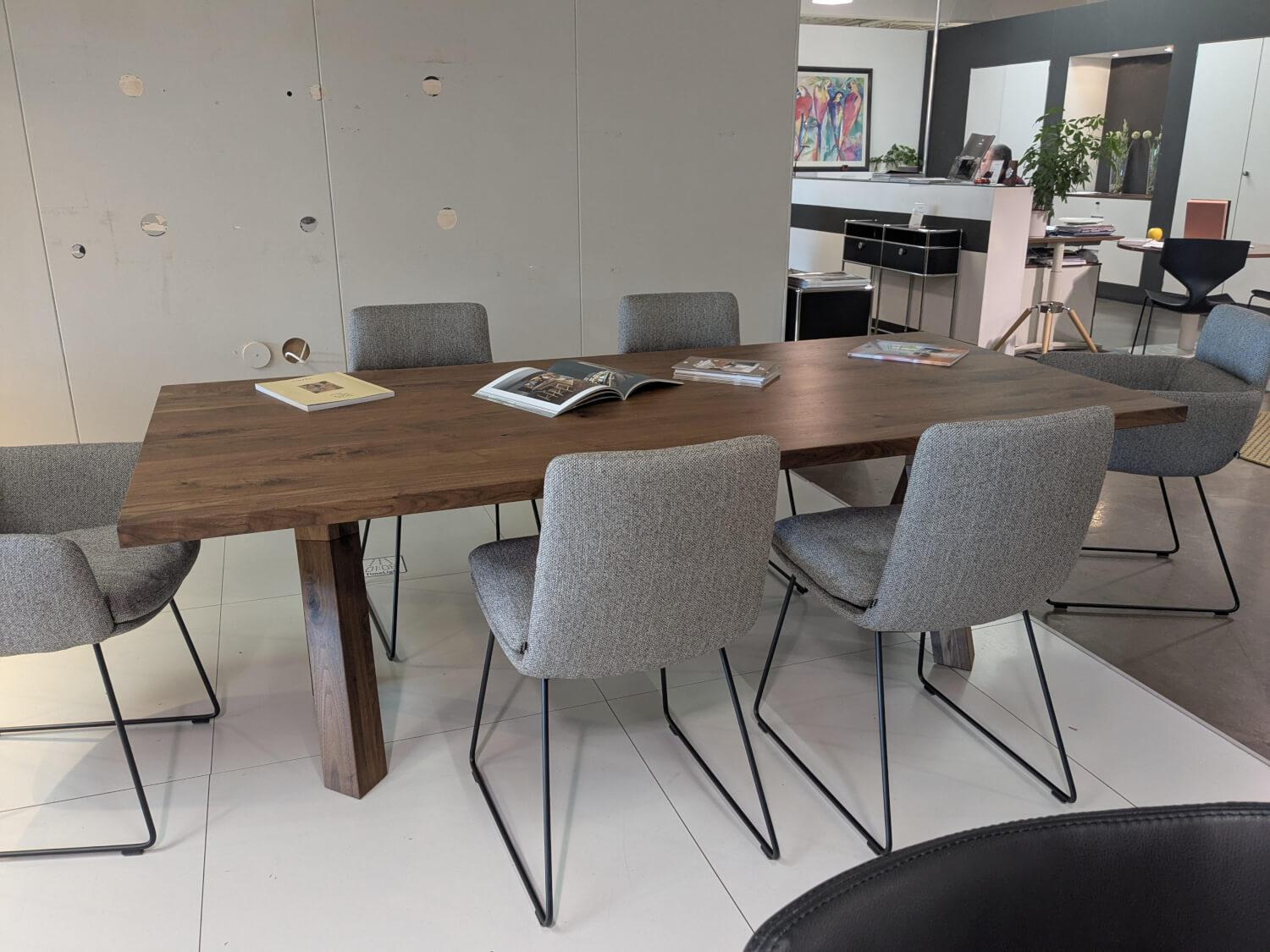 KFF - Tischgruppe Furca 6 Stühlen Faye Stoff 1202 Greige Füße Metall Schwarz - 3