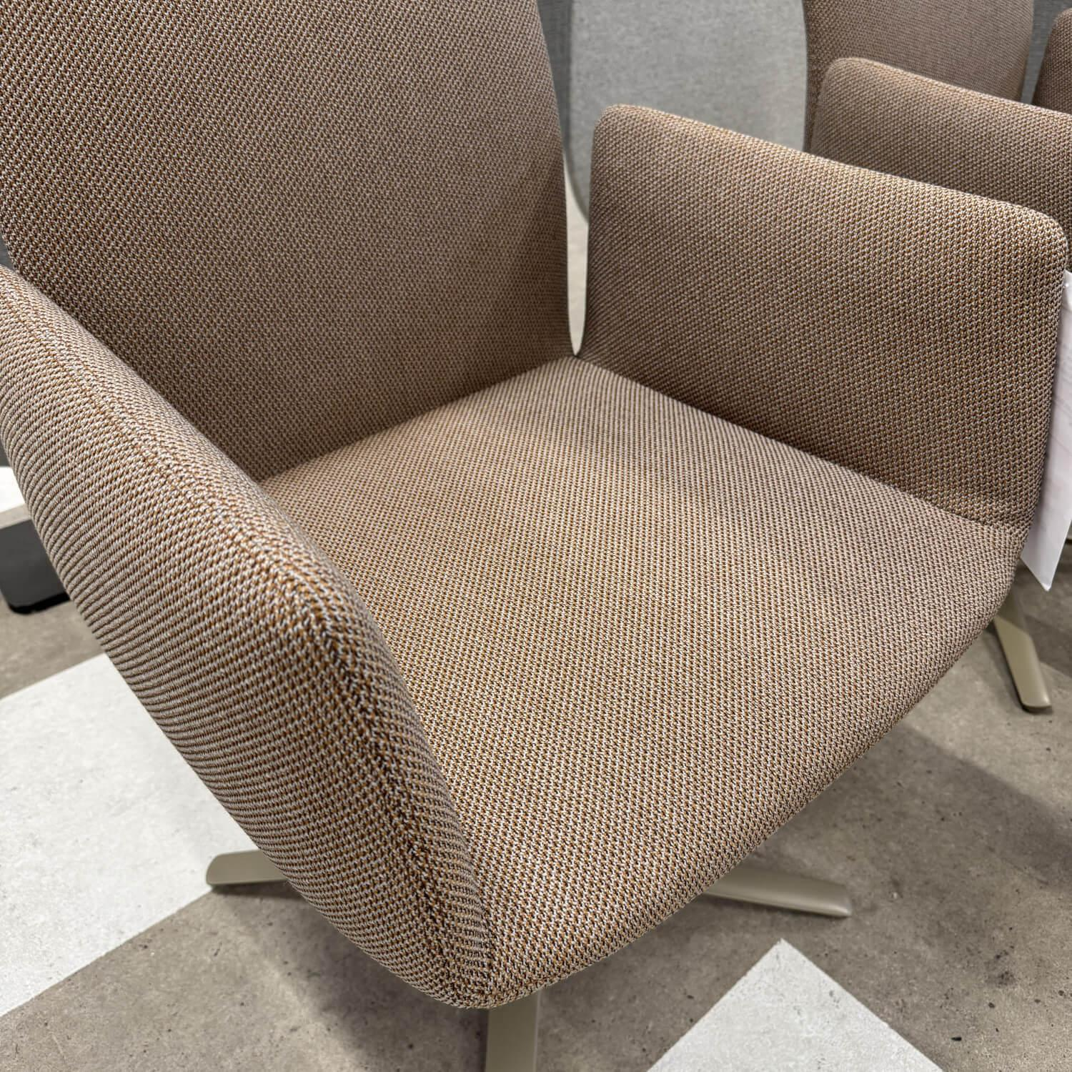 COR - 3er Set Drehstuhl Jalis 544 Stoff 8224 Bronze Braun 4 Fuß Gestell Lack RAL 070 60 10 Hellmahagoni Braun Grau - 8