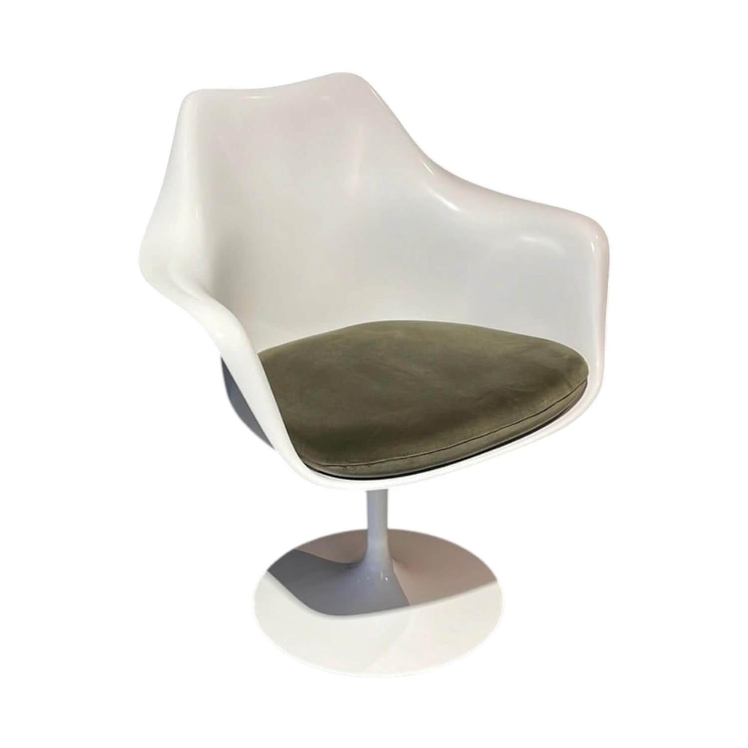 Knoll International - Stoffzusammensetzung // Armlehnstuhl Saarinen Tulip Stoff Dedar Eva Mousse 168 Grün Schale Kunststoff Weiß Drehgestell Metall Weiß - 1