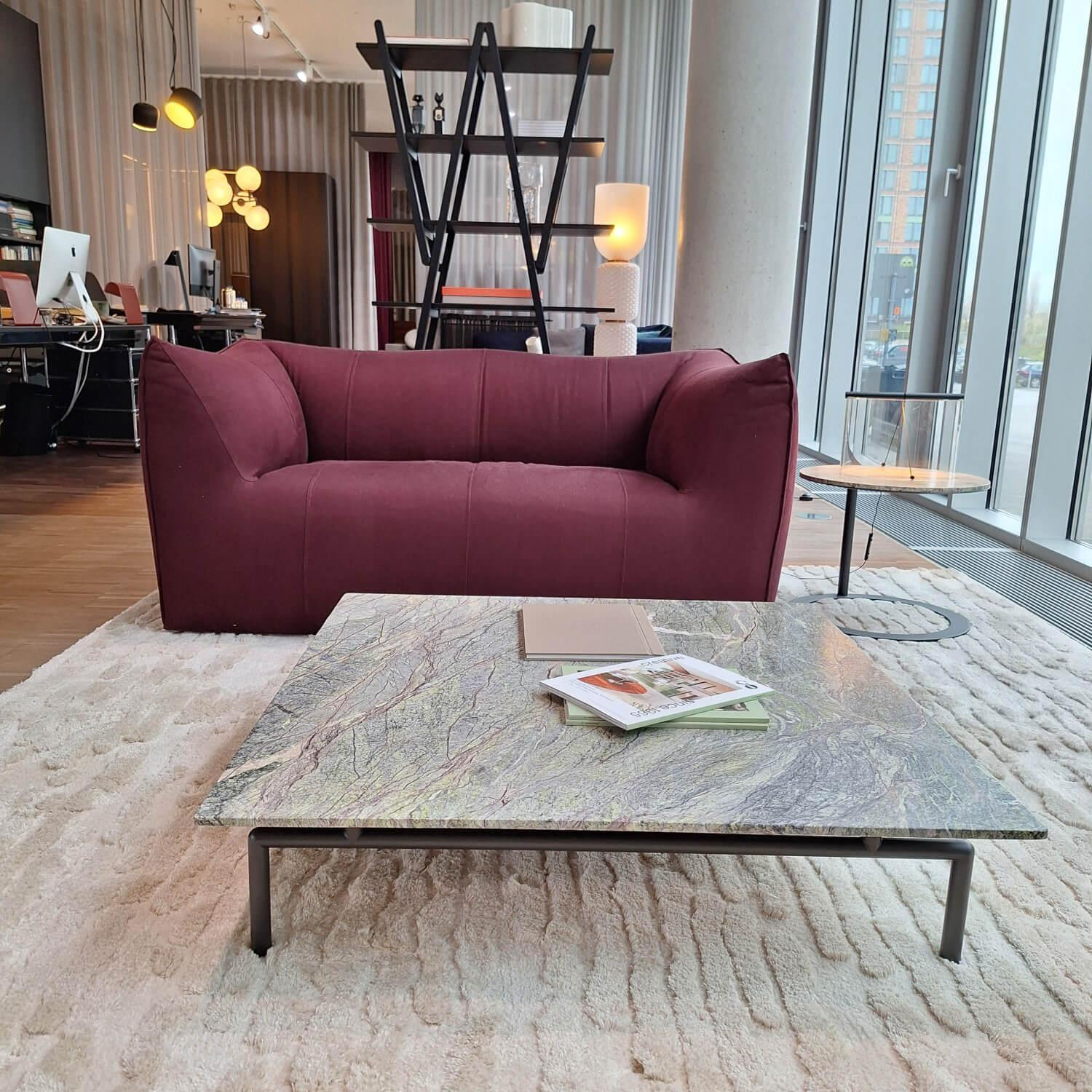 B&B Italia - Sofa Le Bambole Bibambola Stoff Adria Dunkelrot - 9