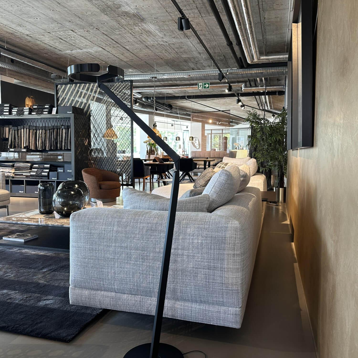 Minotti - Polstergruppe Connery Stoff Double 02 Ghiaccio Grau Ablage Leder Aspen Schwarz Mit Kissen - 6