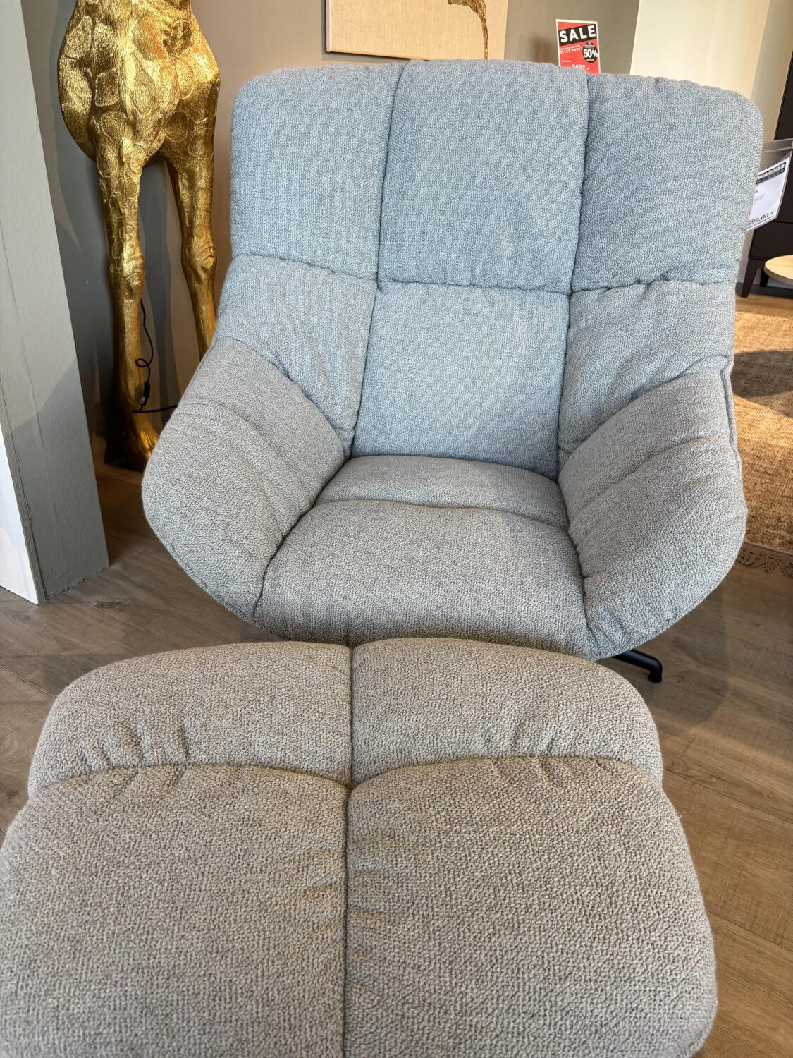 Raum.Freunde - Sessel Unn Stoff Breme 168 Ascot Niagara Grau Gestell Star Donati Schwarz Inklusive Hocker - 2