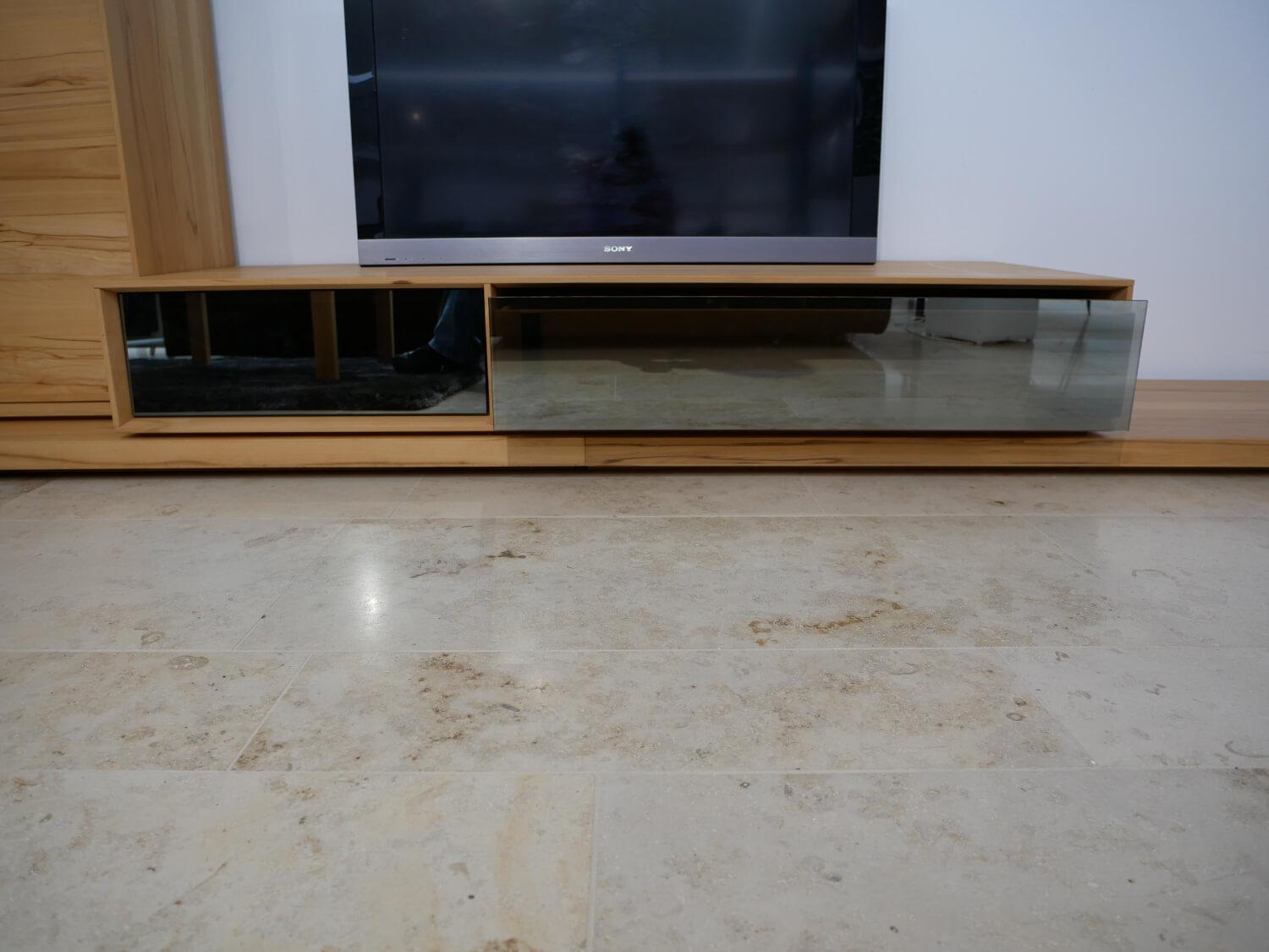 Team 7 - Wohnwand LUX LXWW1 Kernbuche Massiv Naturöl Glasfront Palladium - 2