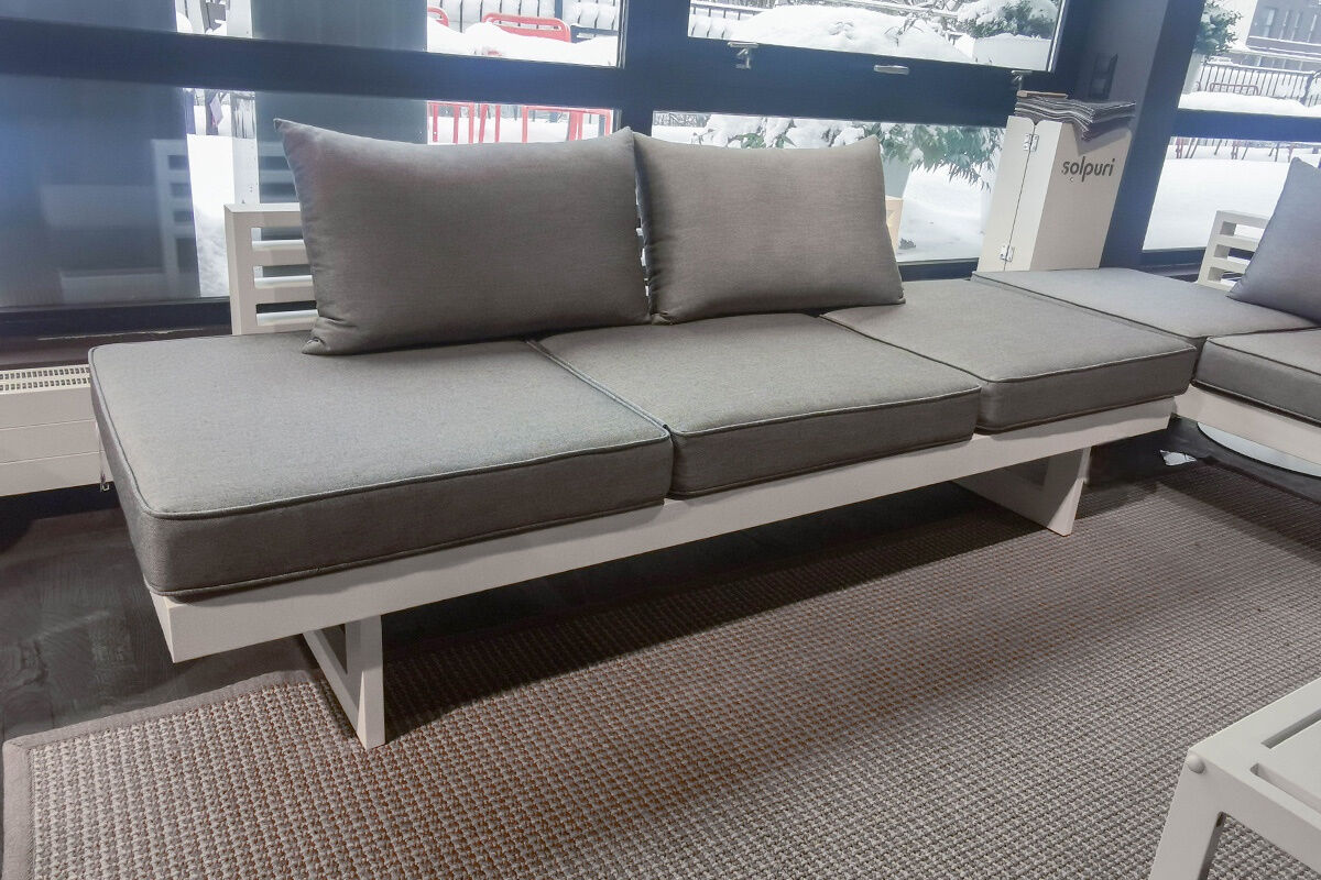 Stern - Outdoor Liege New Holly Kissen Polyacryl Seidengrau Grau Gestell Aluminium Weiß - 3