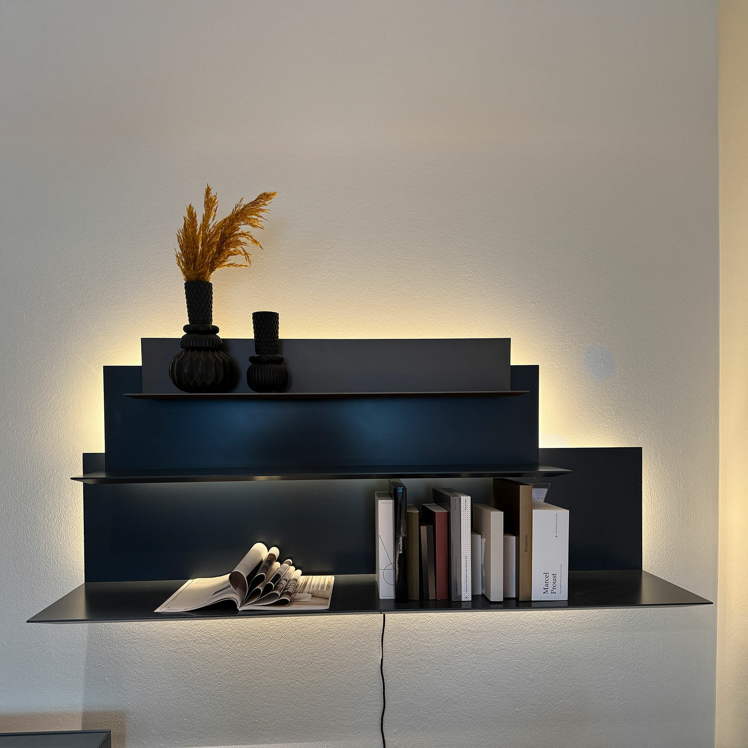 Interlübke - Regalkombination Lilu Mattlack M82 Atlantic Blau M10 Bronze Metallic Mit Beleuchtung  - 5