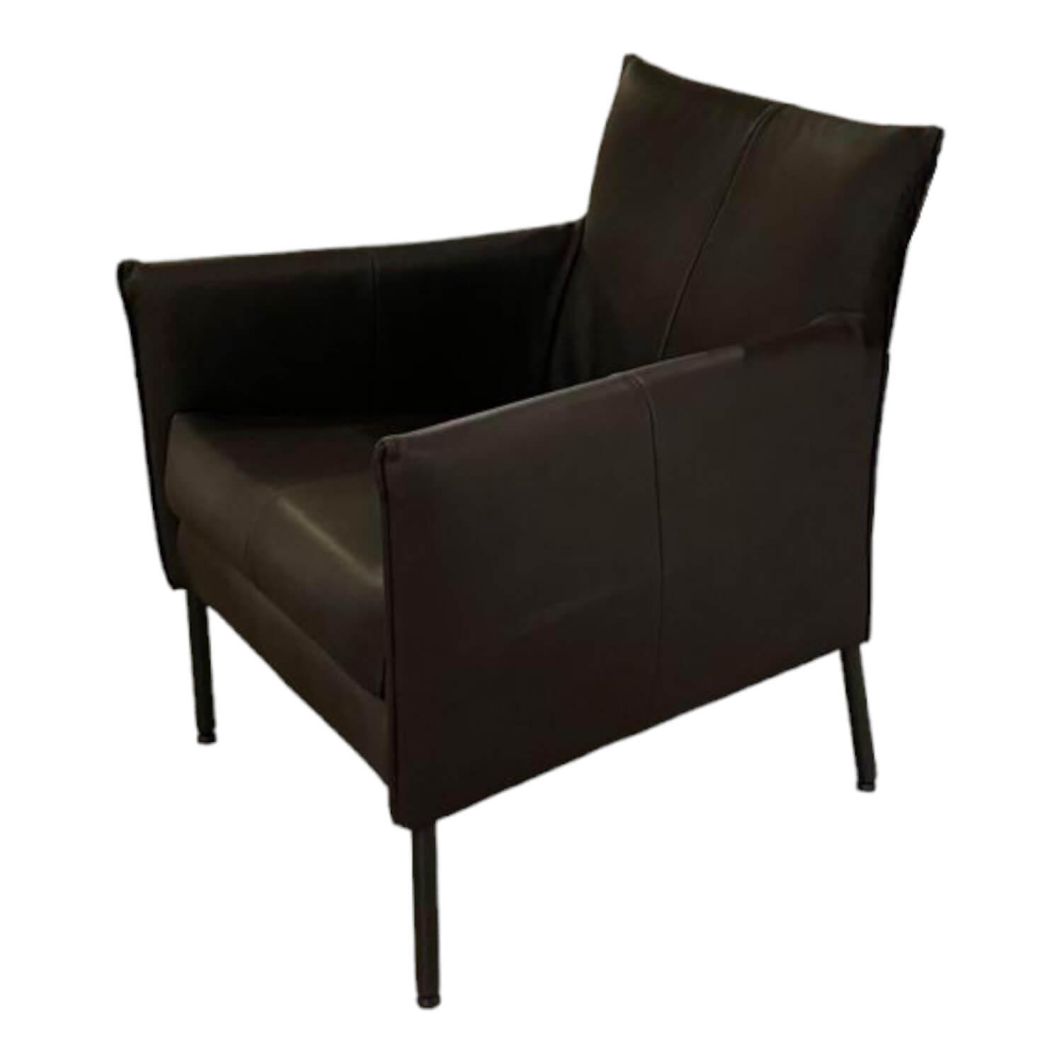 Bert Plantagie - Sessel Dalia Bezug Leder Timber LT0309 Cioccolate Schwarz Gestell Rundrohr Fein Struktur 100 Kohl Schwarz - 1