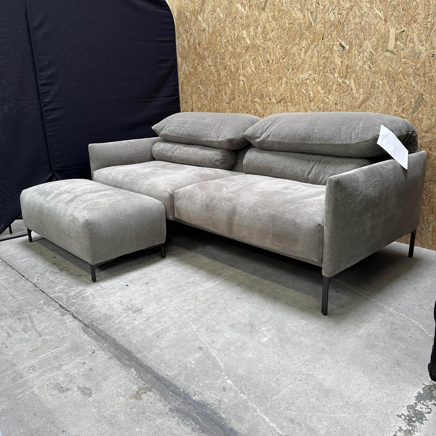 COR - Sofa Avalanche 20233 Stoff 8143 Taupe Grau Gestell F01 Feinstruktur Schwarzbraun Mit Filzgleitern Inklusive Hocker Und Lendenrollen - 8