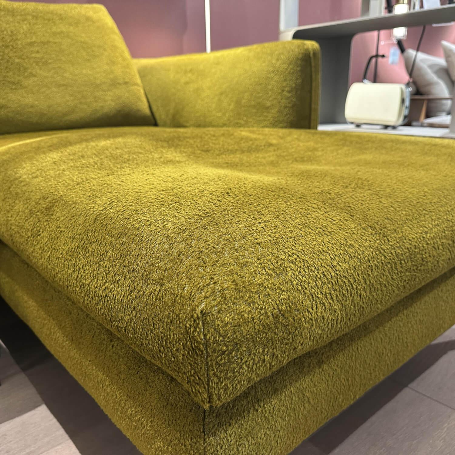 Molteni & C - Ecksofa Paul Stoff Wonder WG 445 Grün Gestell Metall Zinnfarbig - 7