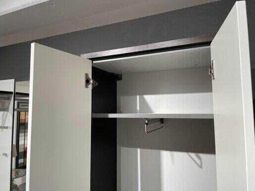 wittenbreder-garderobe-mc-wood-wei-C3-9F-hochglanz-10hg-mit-roten-akzenten-hochglanz-07hg-8b1721d5997d Wittenbreder - Garderobe MC Wood Weiß Hochglanz 10HG Mit Roten Akzenten Hochglanz 07HG - 5