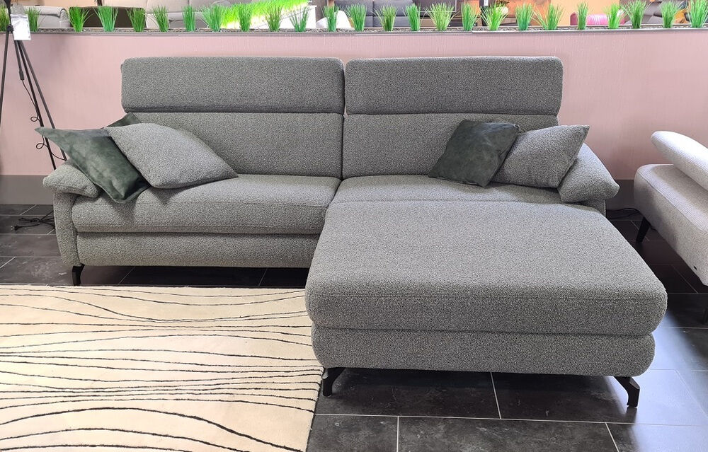Comfort Republic - Ecksofa Paulina B Stoff Space Khaki Grau Füße Metall Schwarz mit 4 Kissen - 3
