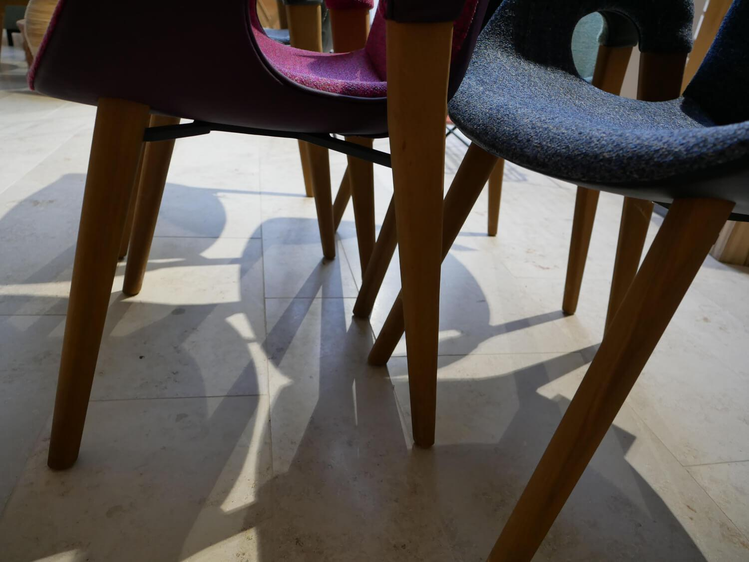 Hartmann - 4er-Set Polsterstühle Kerneiche Umato Gebürstet Außen Leder 13 Grau Innen Stof Mehrfarbig - 2