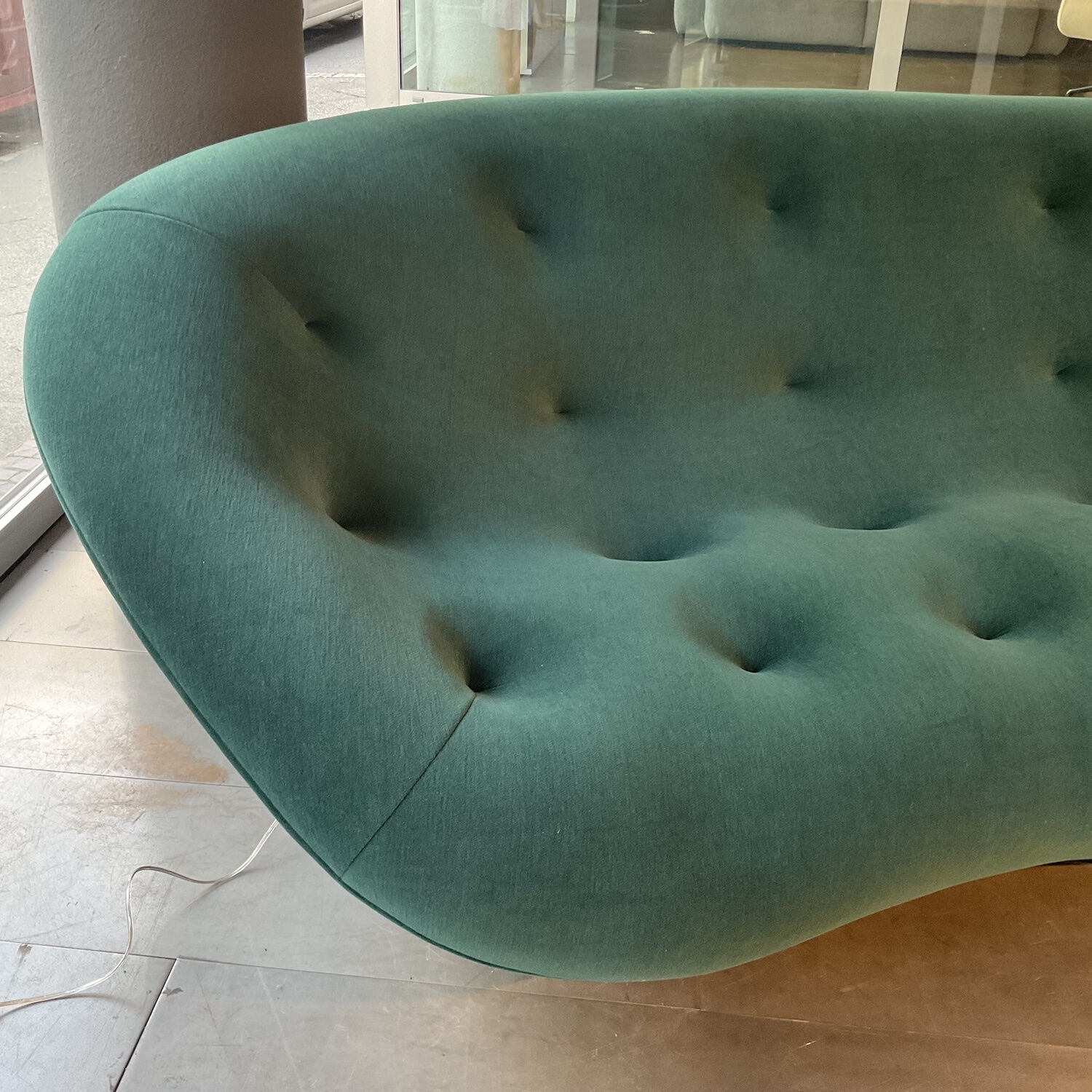 Ligne Roset - Sofa Ploum Hochlehner Stoff Gentle Pin Grün - 3