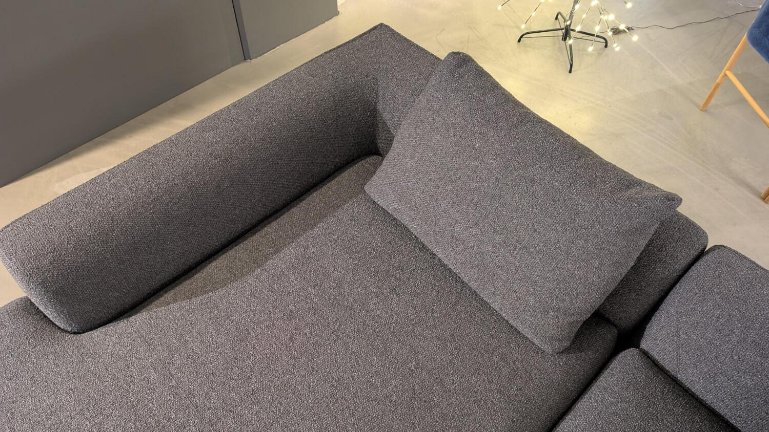 COR - Ecksofa Mell Lounge Stoff Dessin 8212 Dunkelgrau Gestell Metall Grau Lackiert Inklusive 2 Kissen - 6