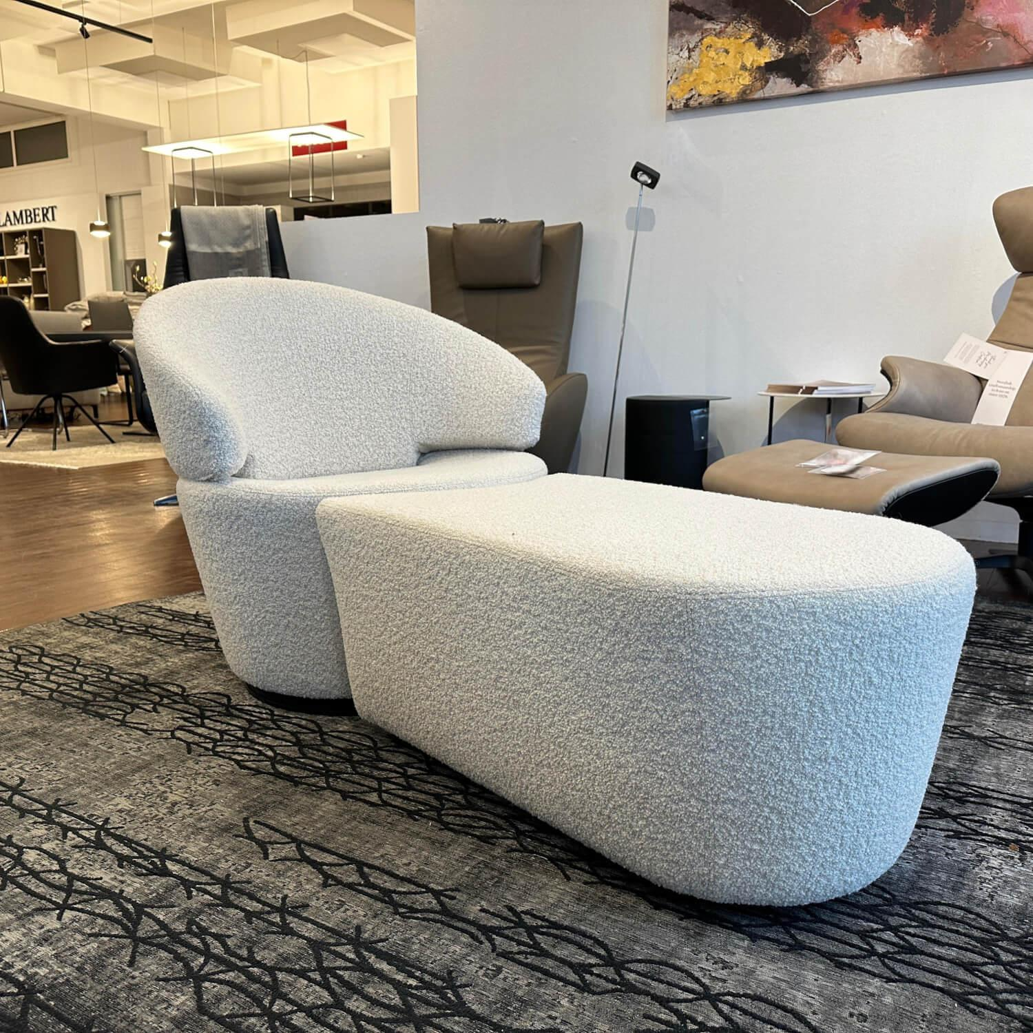 Werther - Sessel Trick Stoff Filippo Uecher Scapigliata 20 Linen Creme Drehteller Schwarz Inklusive Hocker - 6